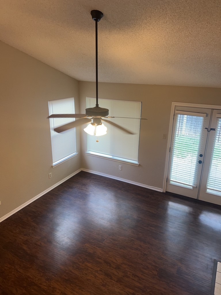 938 Gable Avenue Duncanville TX 75137