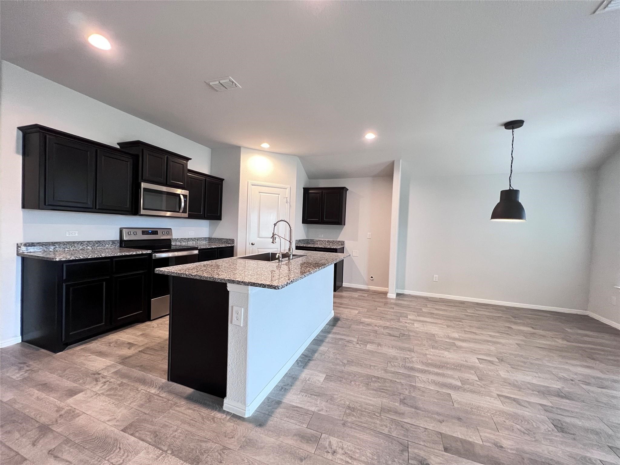 9301 Hill Topper Trail Fort Worth TX 76131