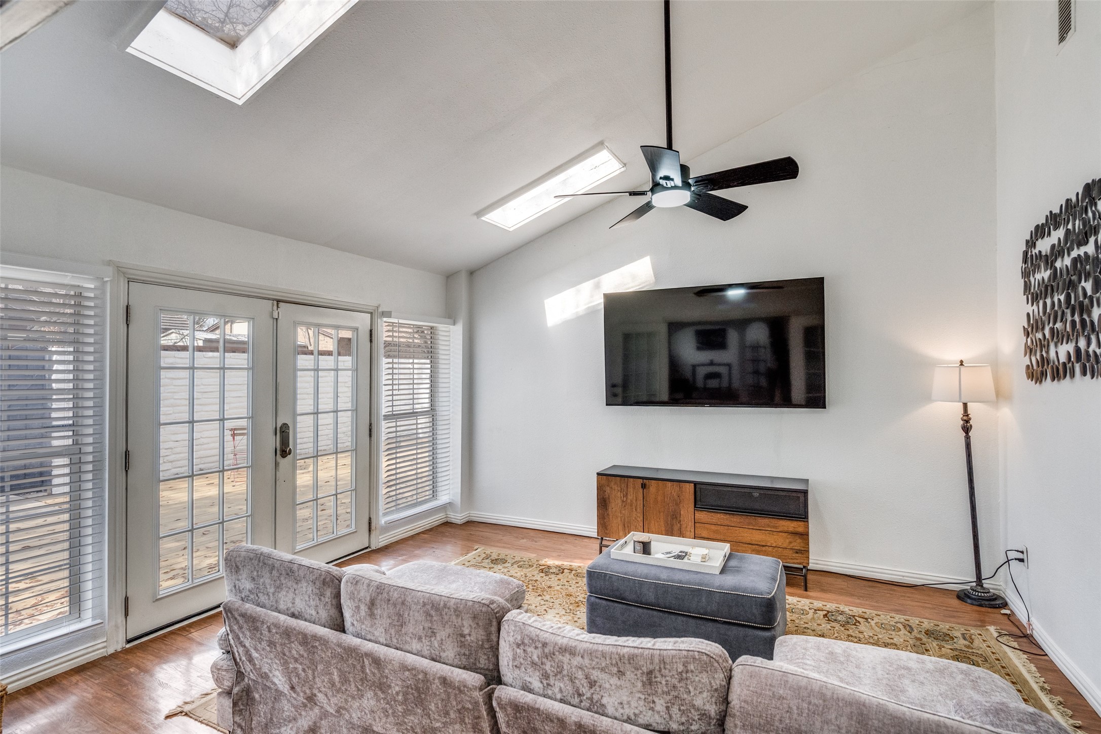 15642 Overmead Circle Dallas TX 75248