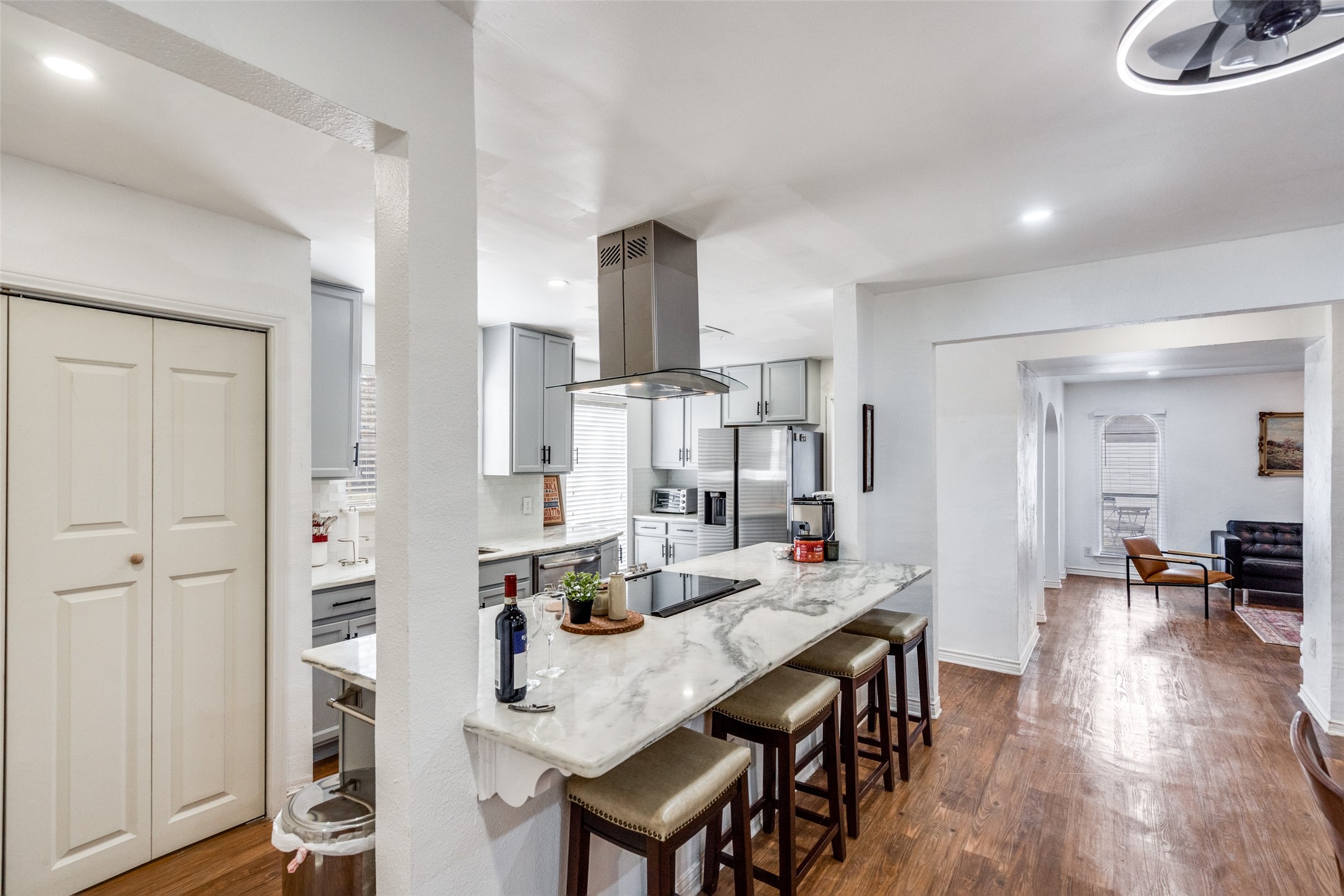 15642 Overmead Circle Dallas TX 75248