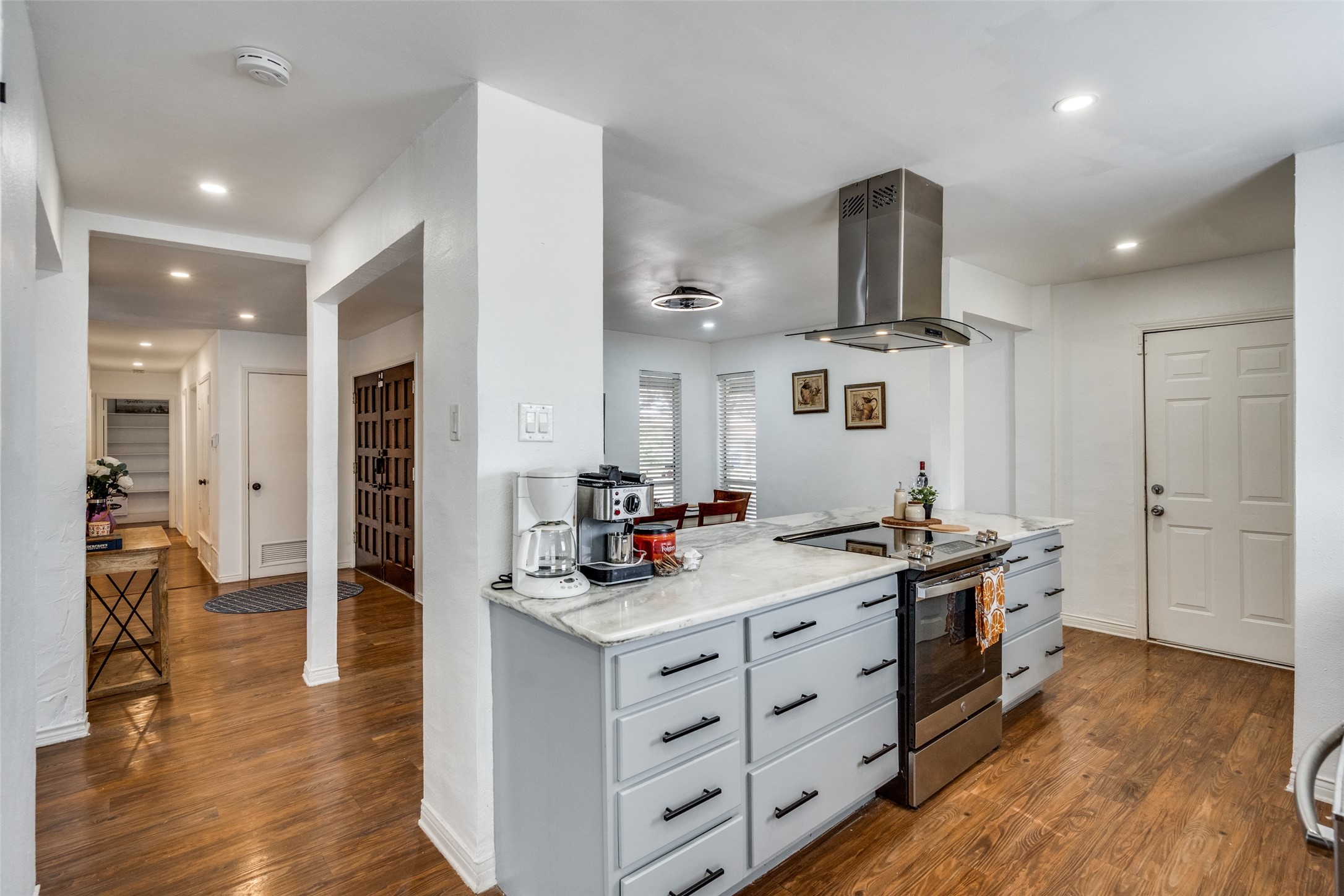 15642 Overmead Circle Dallas TX 75248