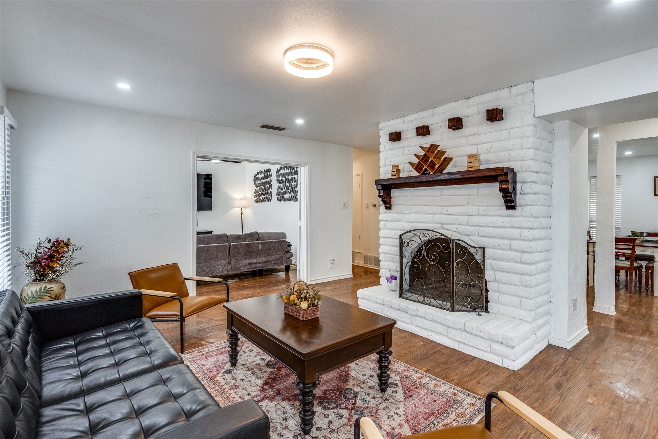 15642 Overmead Circle Dallas TX 75248