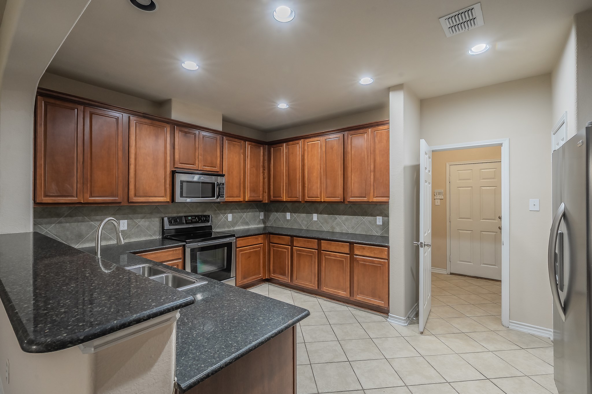 6524 Hickory Hill Drive Plano TX 75074