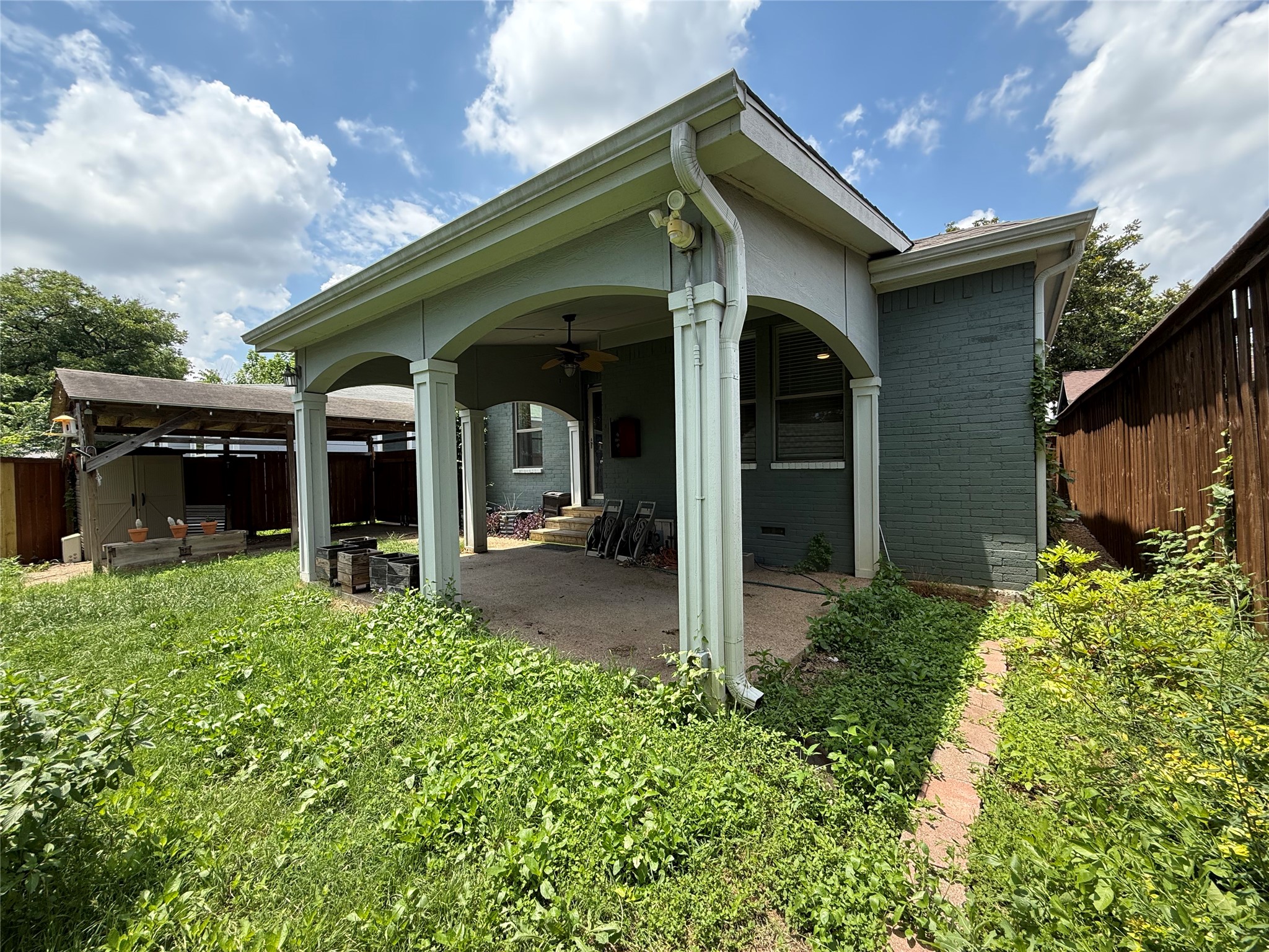 642 N Tyler Street Dallas TX 75208