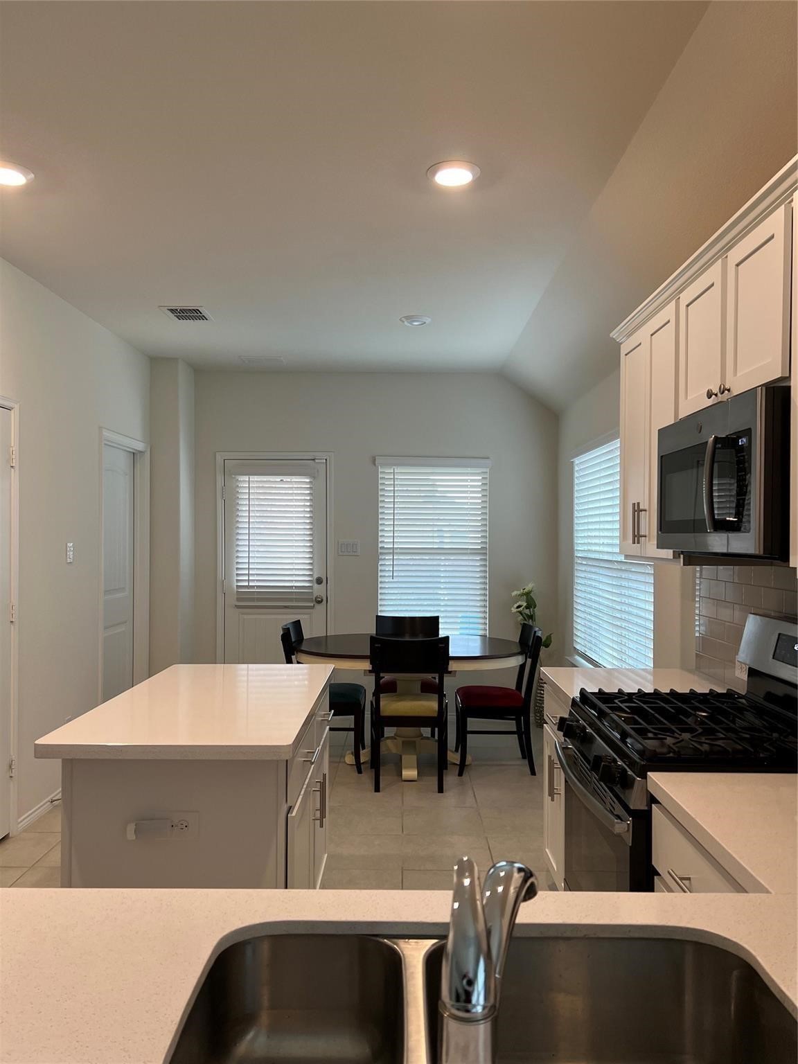 2448 Opaline Drive Little Elm TX 76227
