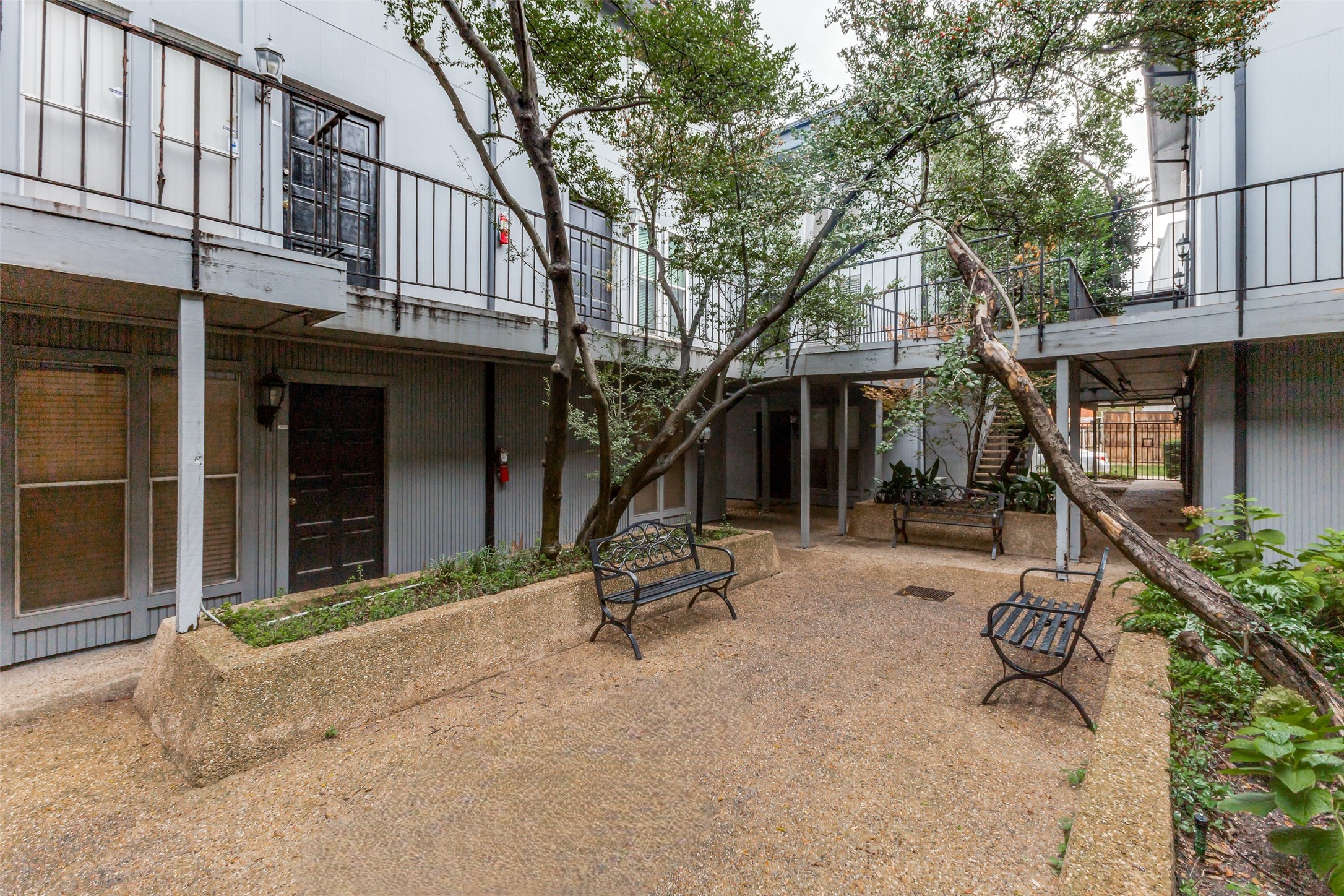 4020 Holland Avenue Dallas TX 75219