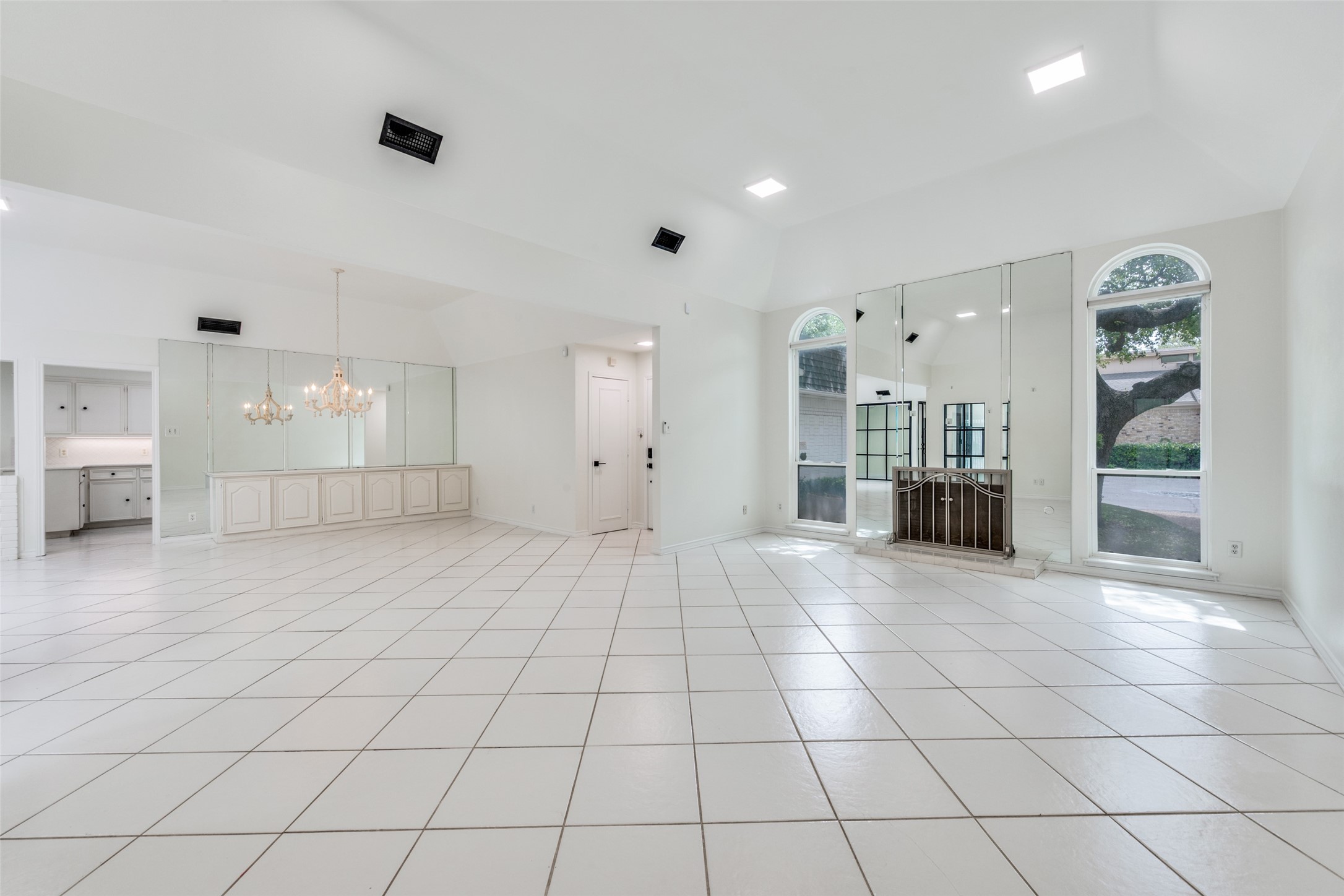 3805 Brookhaven Circle Fort Worth TX 76109