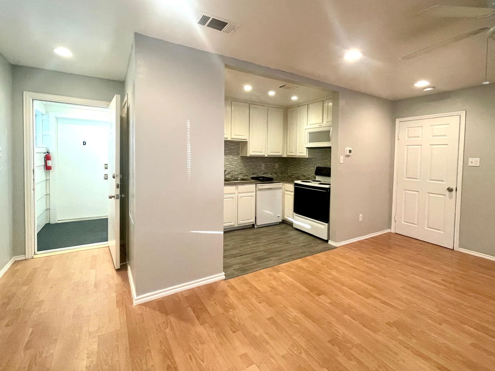 307 E Mitchell Street Arlington TX 76010