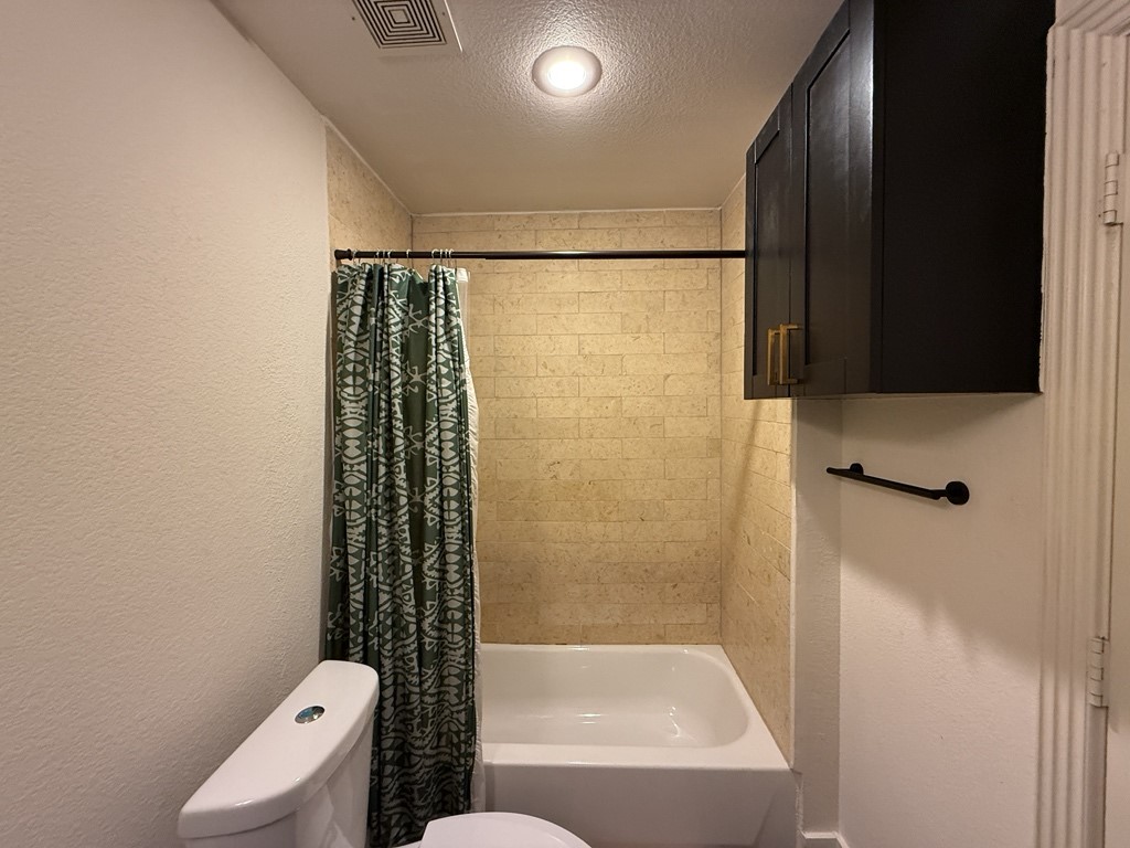 1323 Saint Joseph Street Dallas TX 75204