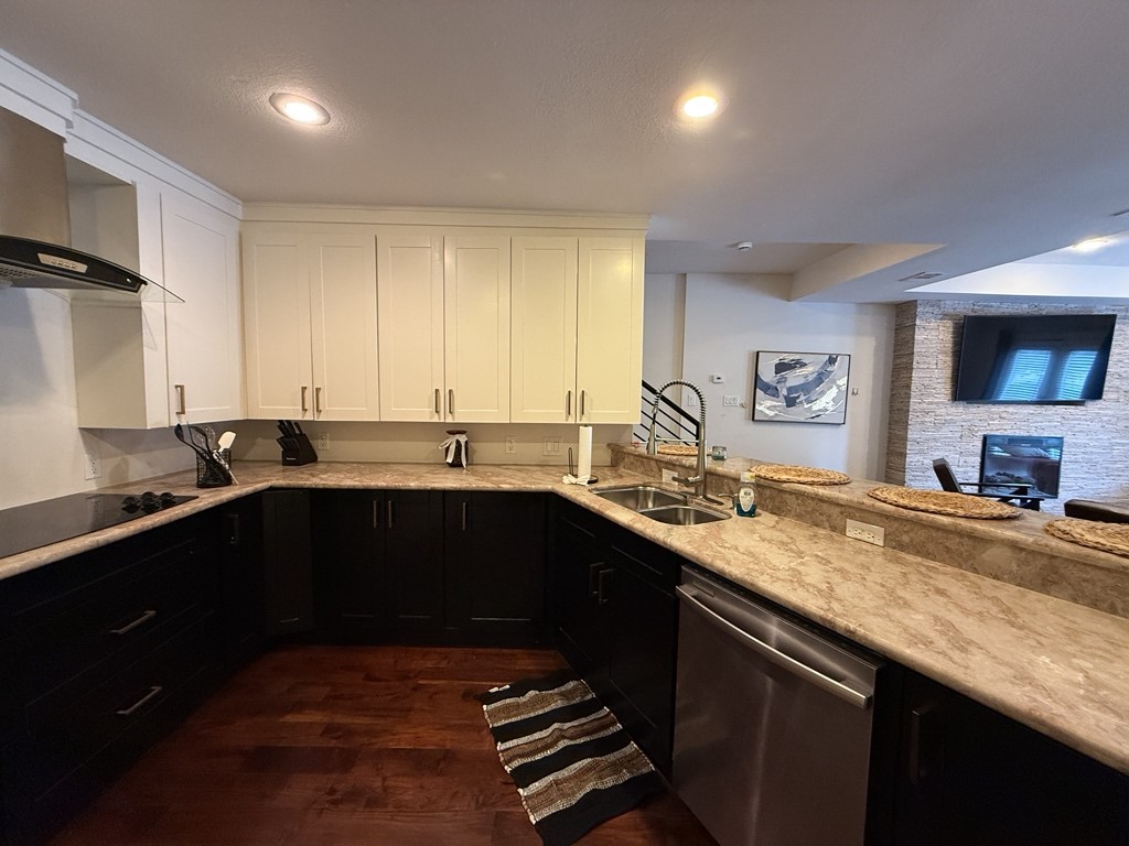 1323 Saint Joseph Street Dallas TX 75204