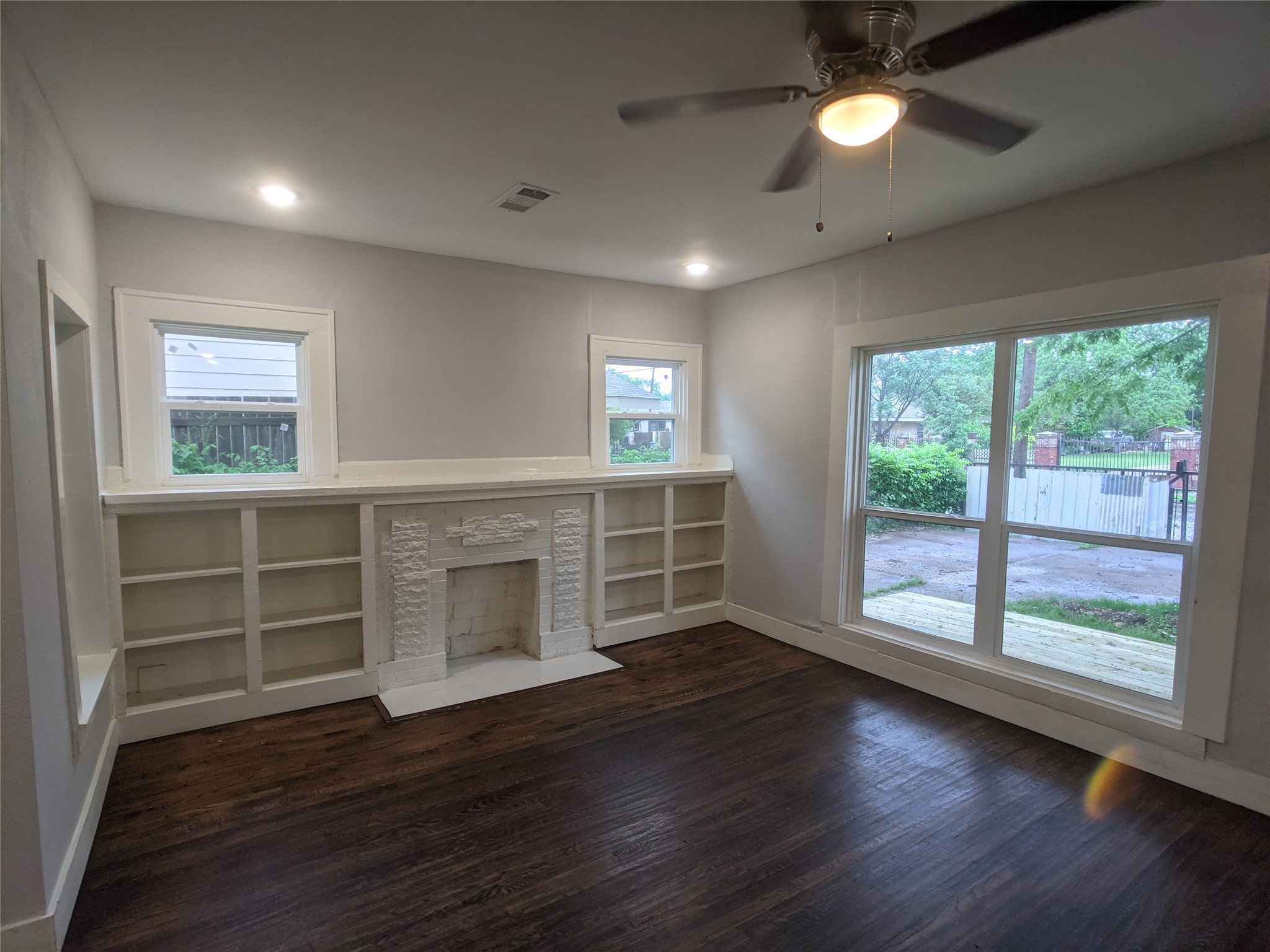 1333 S Fitzhugh Avenue Dallas TX 75223