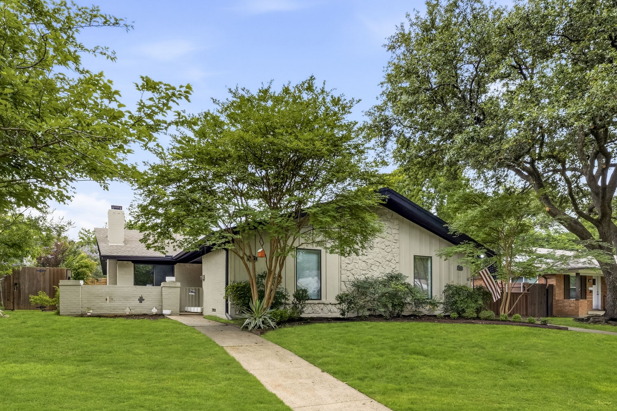7537 Brentcove Circle Dallas TX 75214