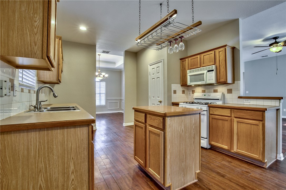 4424 Maple Shade Avenue Sachse TX 75048