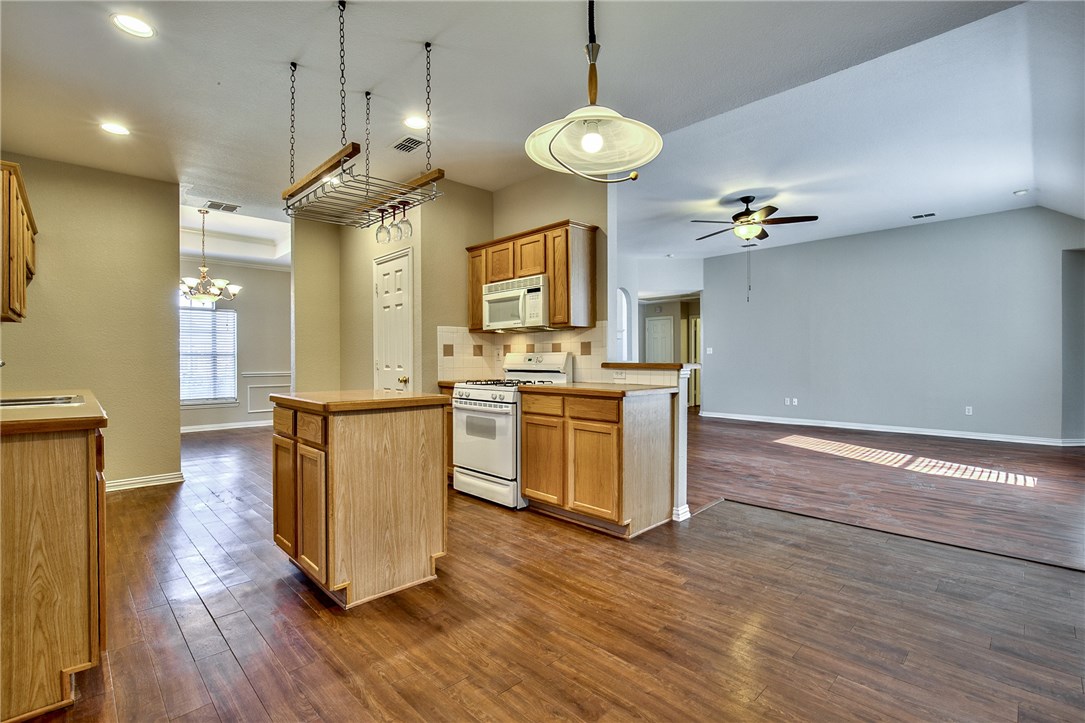 4424 Maple Shade Avenue Sachse TX 75048