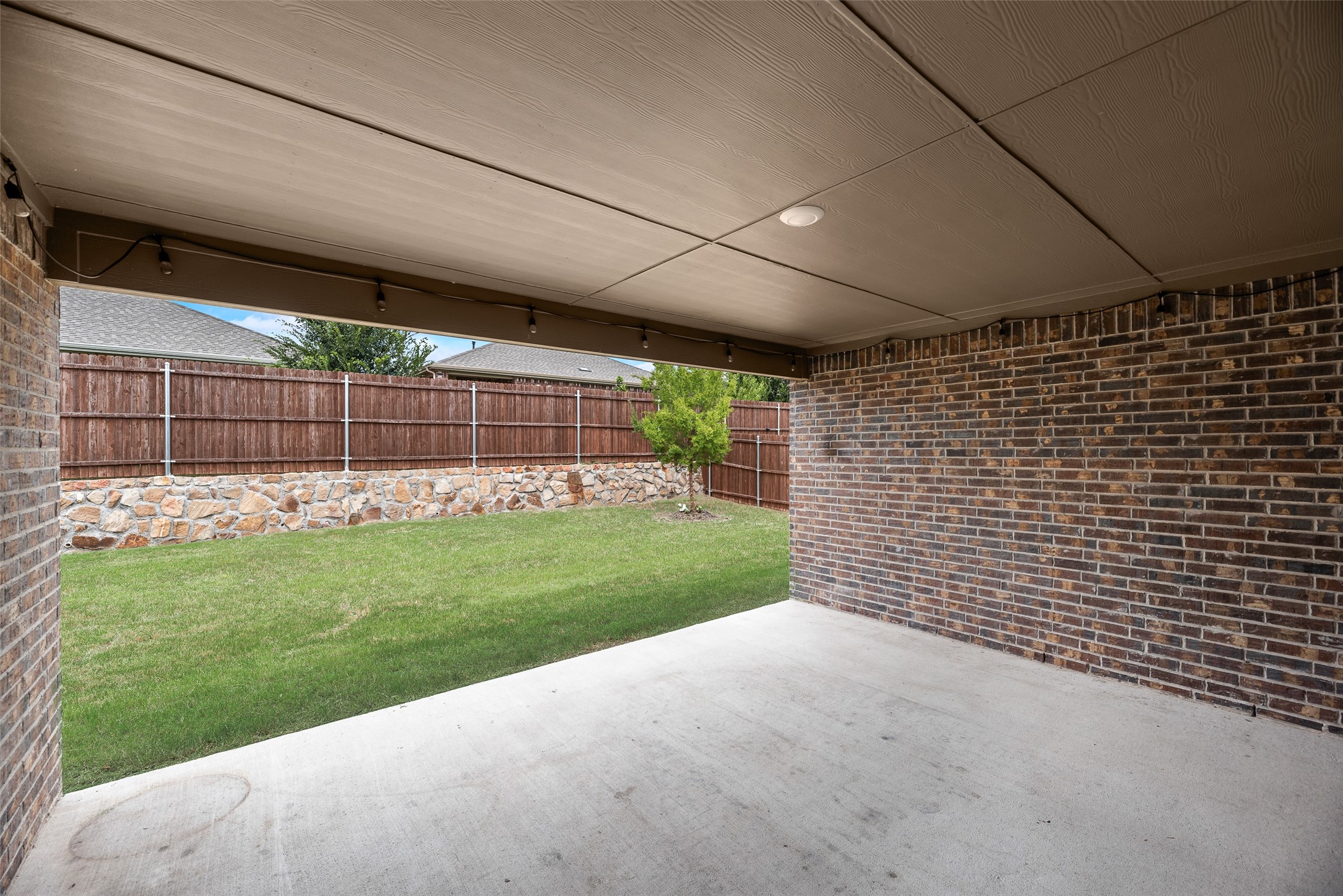 2016 Hampton Street Anna TX 75409