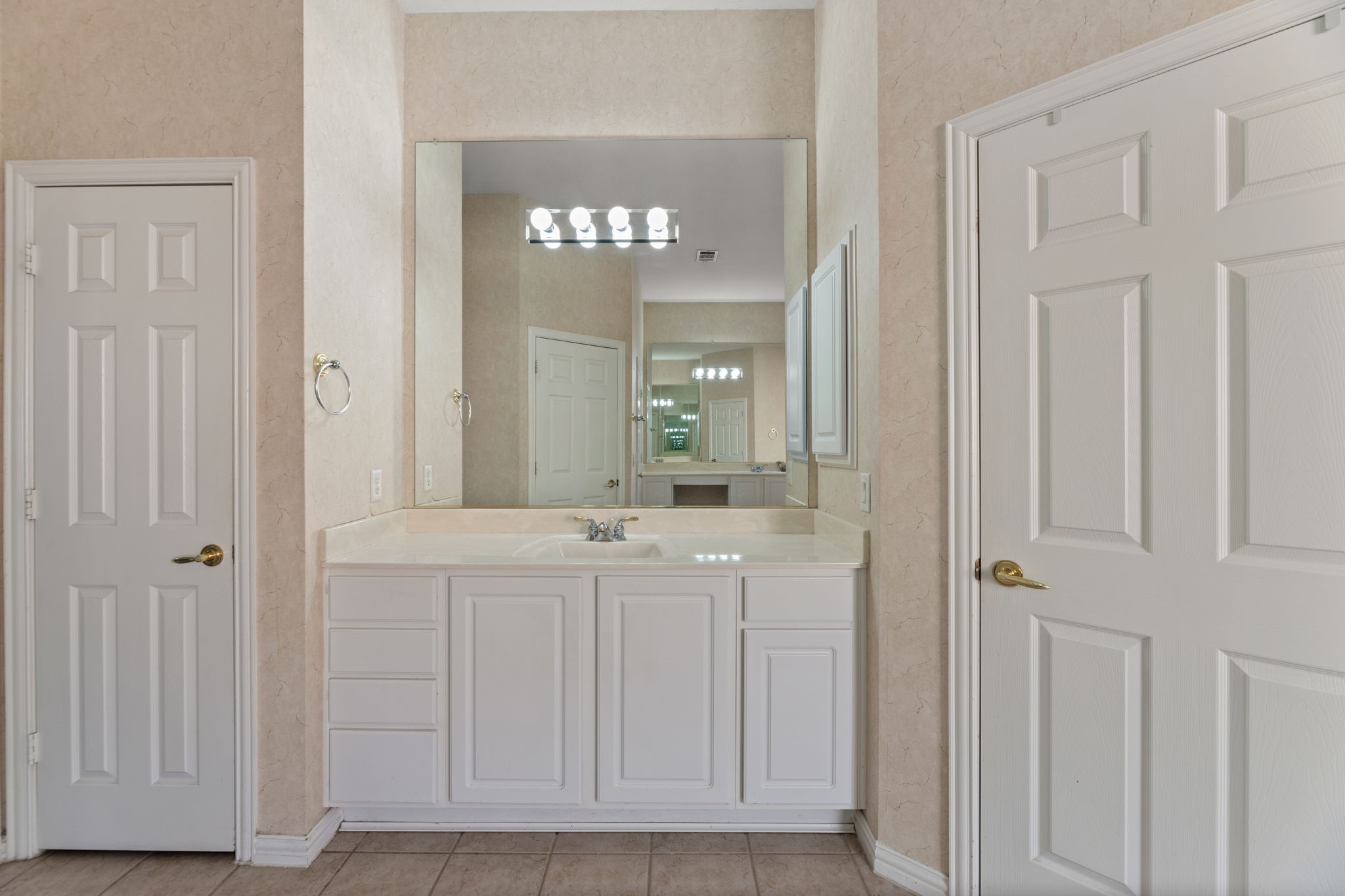 362 Southern Hills Drive Fairview TX 75069