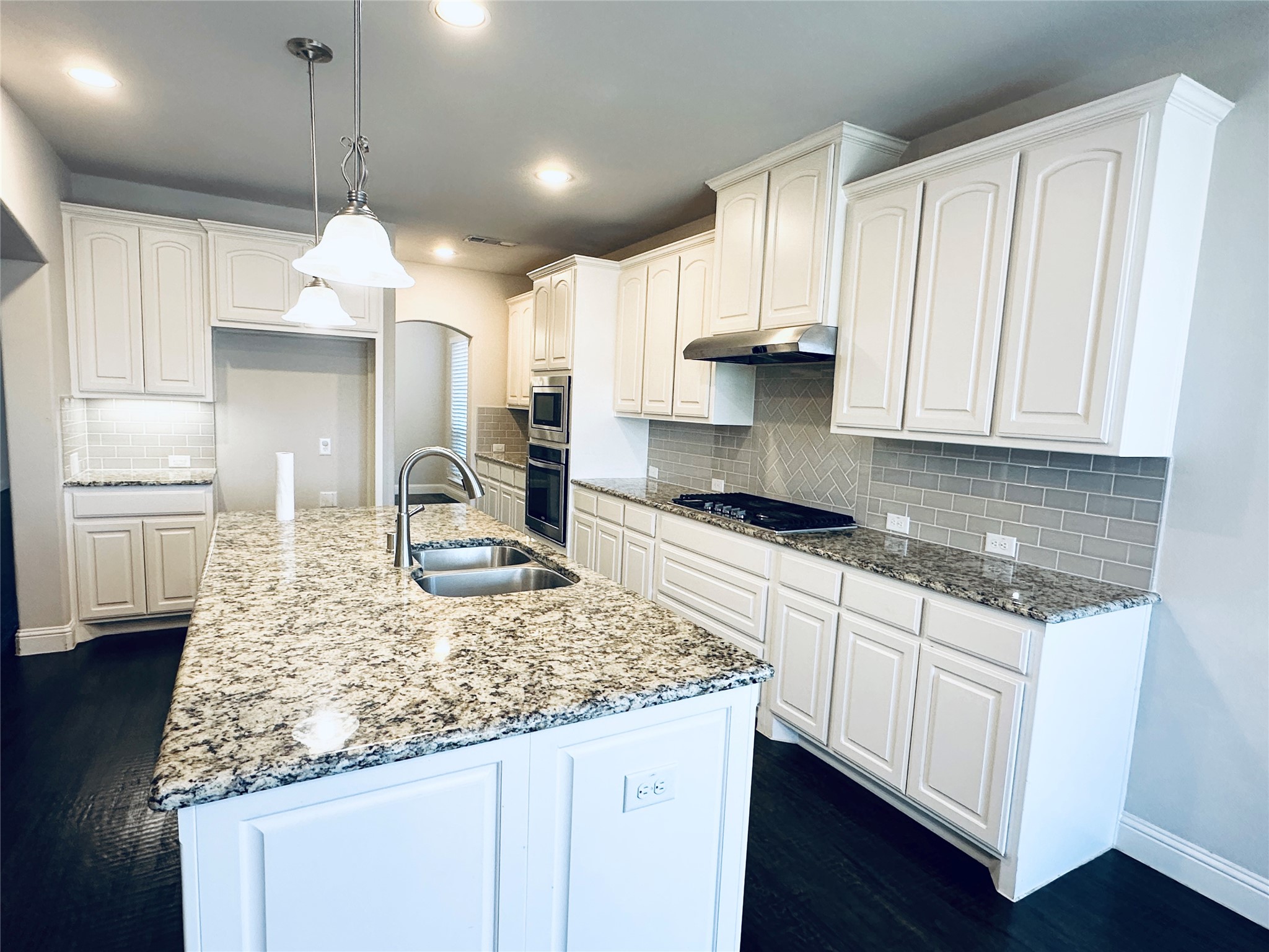 4712 El Paso Street Mckinney TX 75070