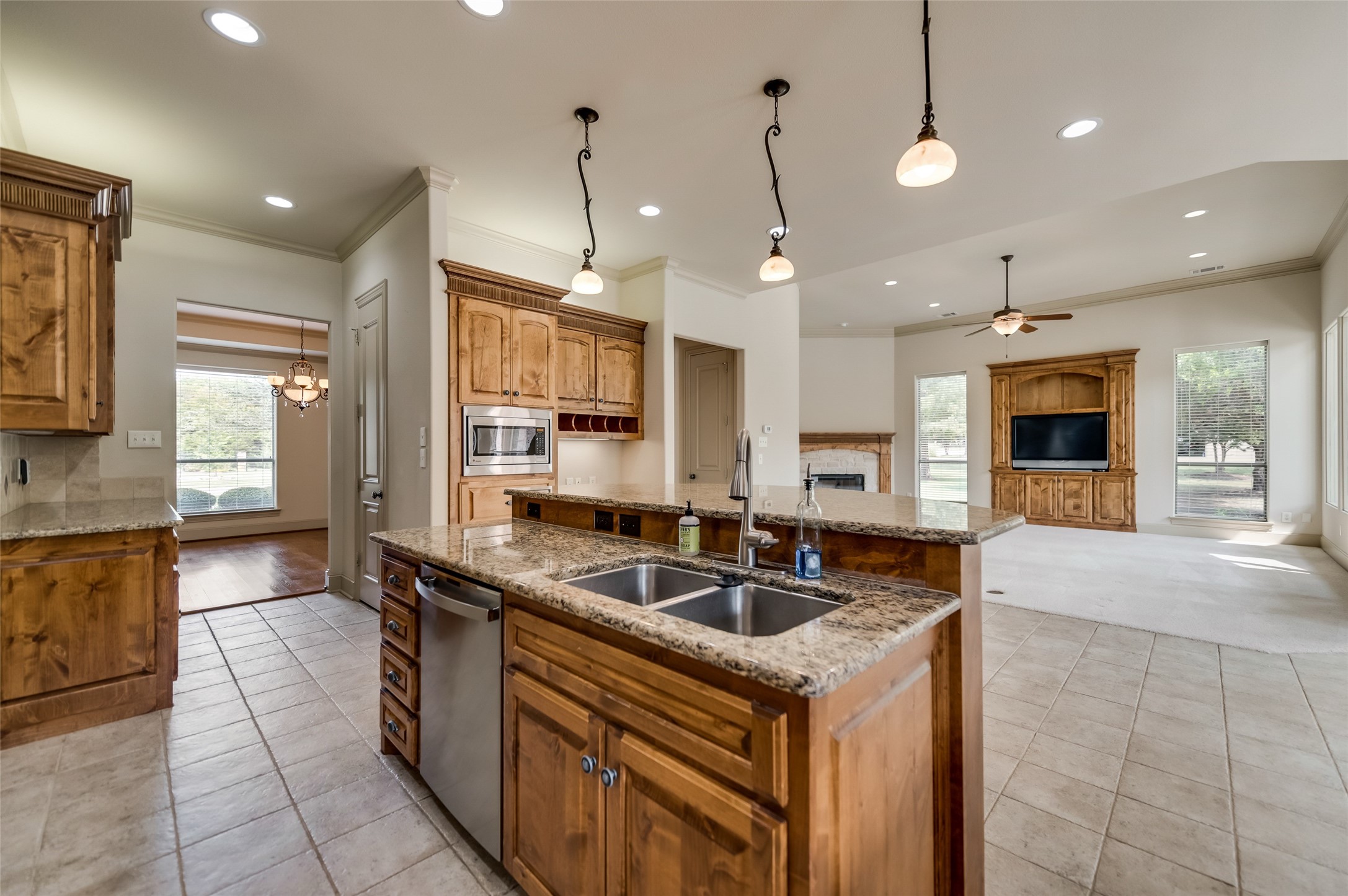 30 Kingsbury Trail Heath TX 75032