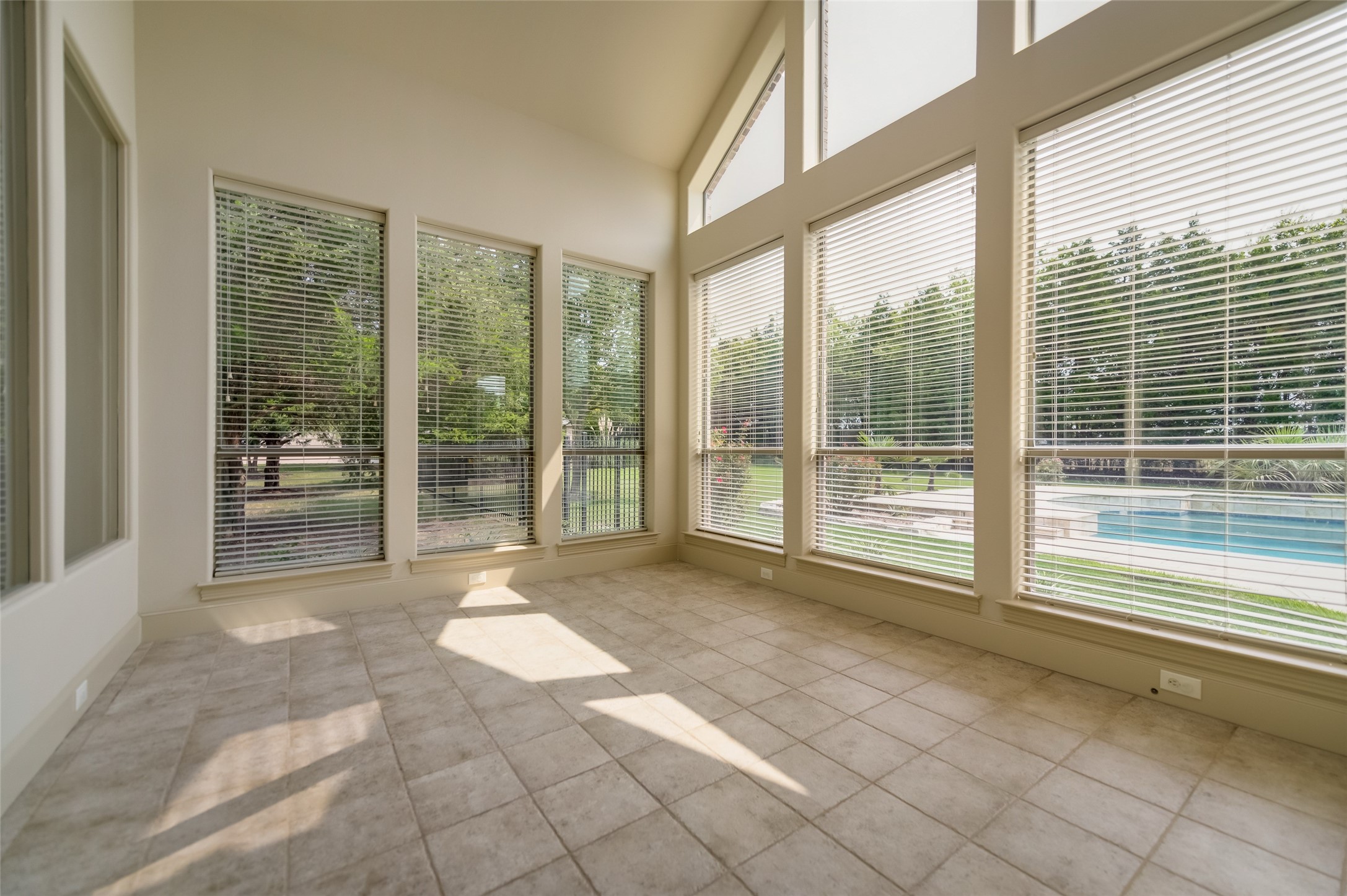 30 Kingsbury Trail Heath TX 75032