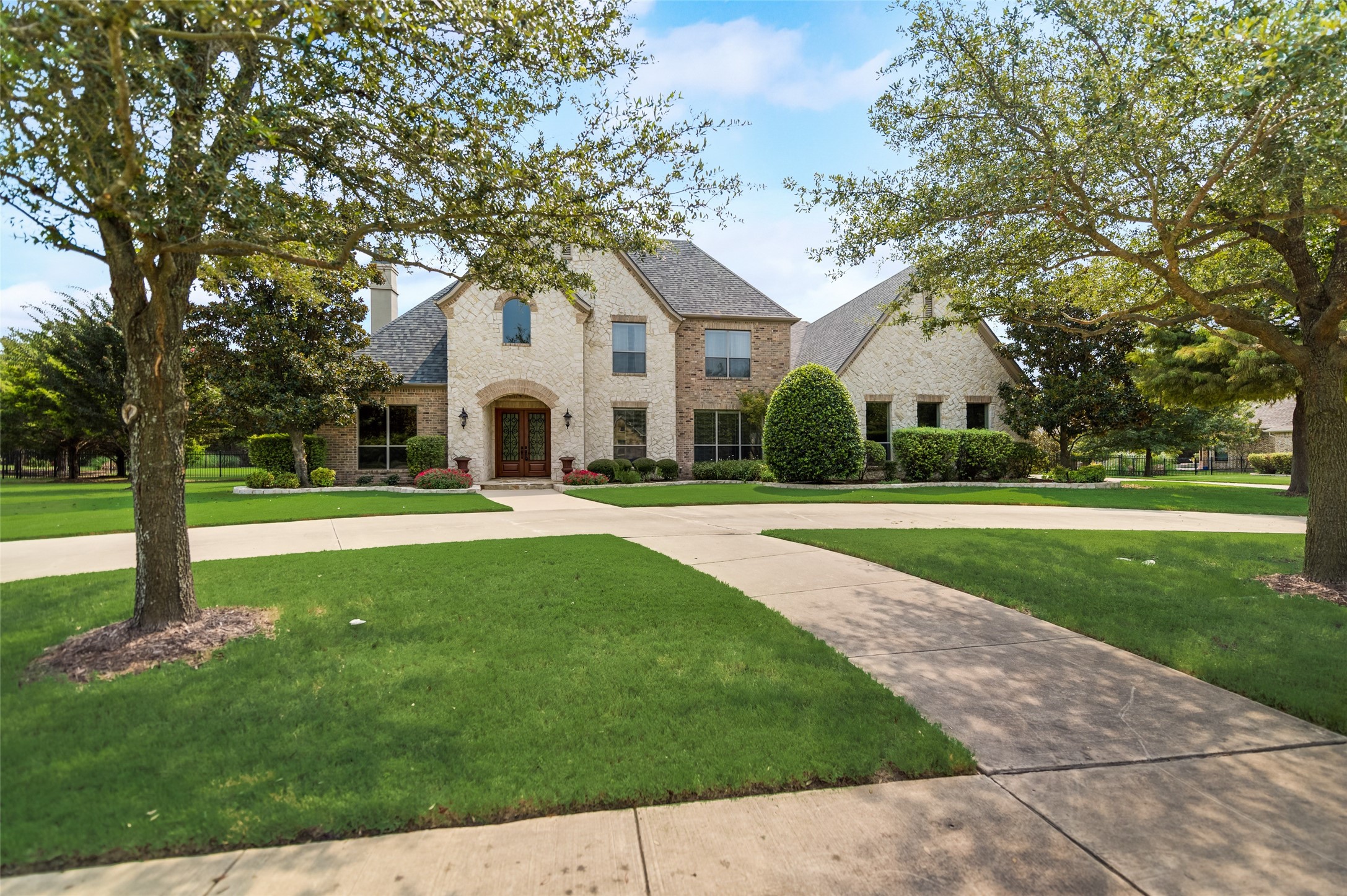 30 Kingsbury Trail Heath TX 75032