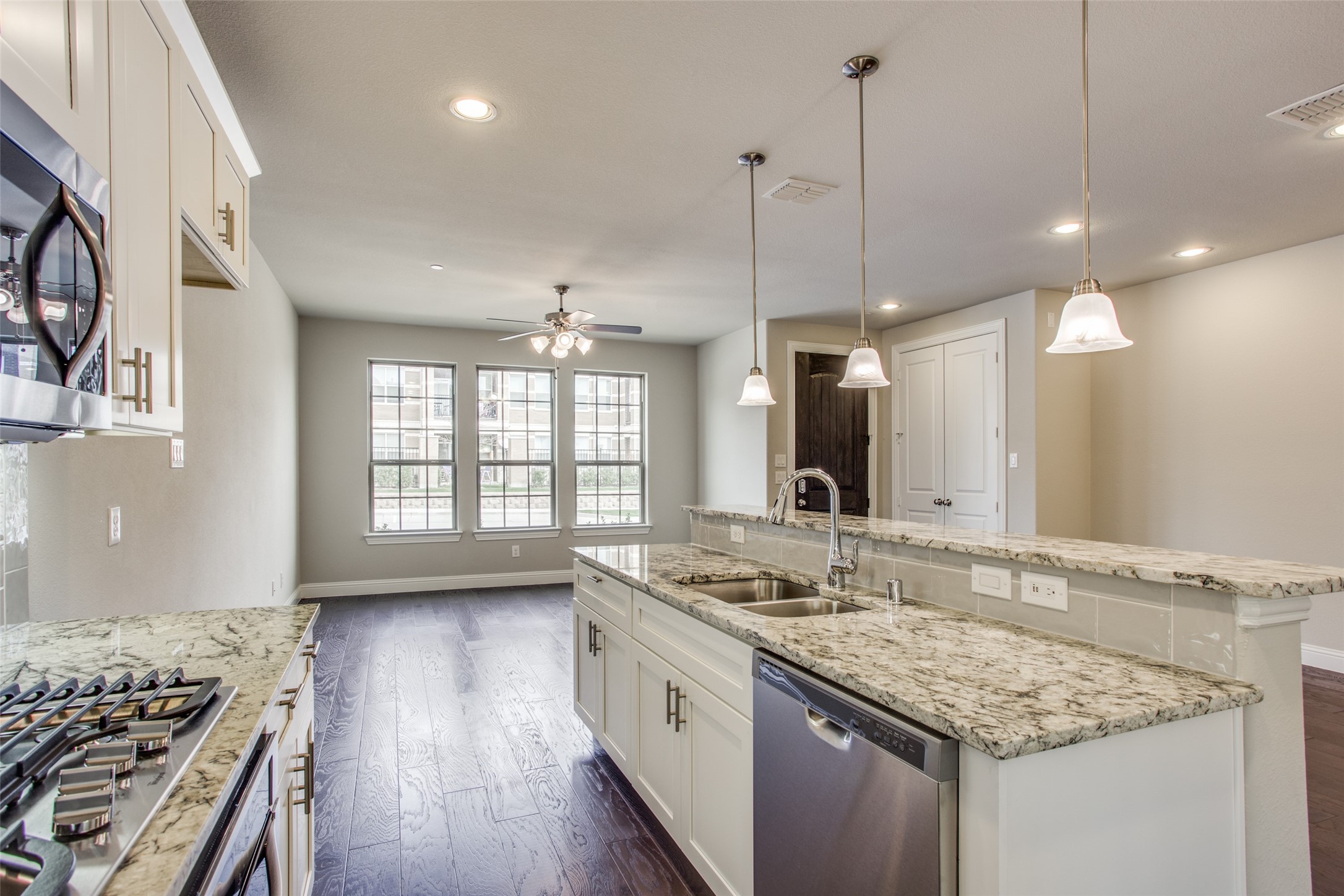 6329 Fortuna Lane Mckinney TX 75070