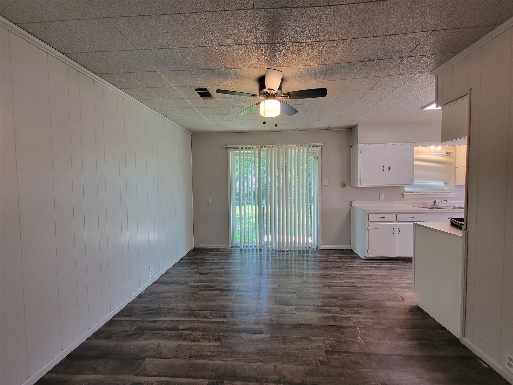 1220 Lewis Drive Garland TX 75041