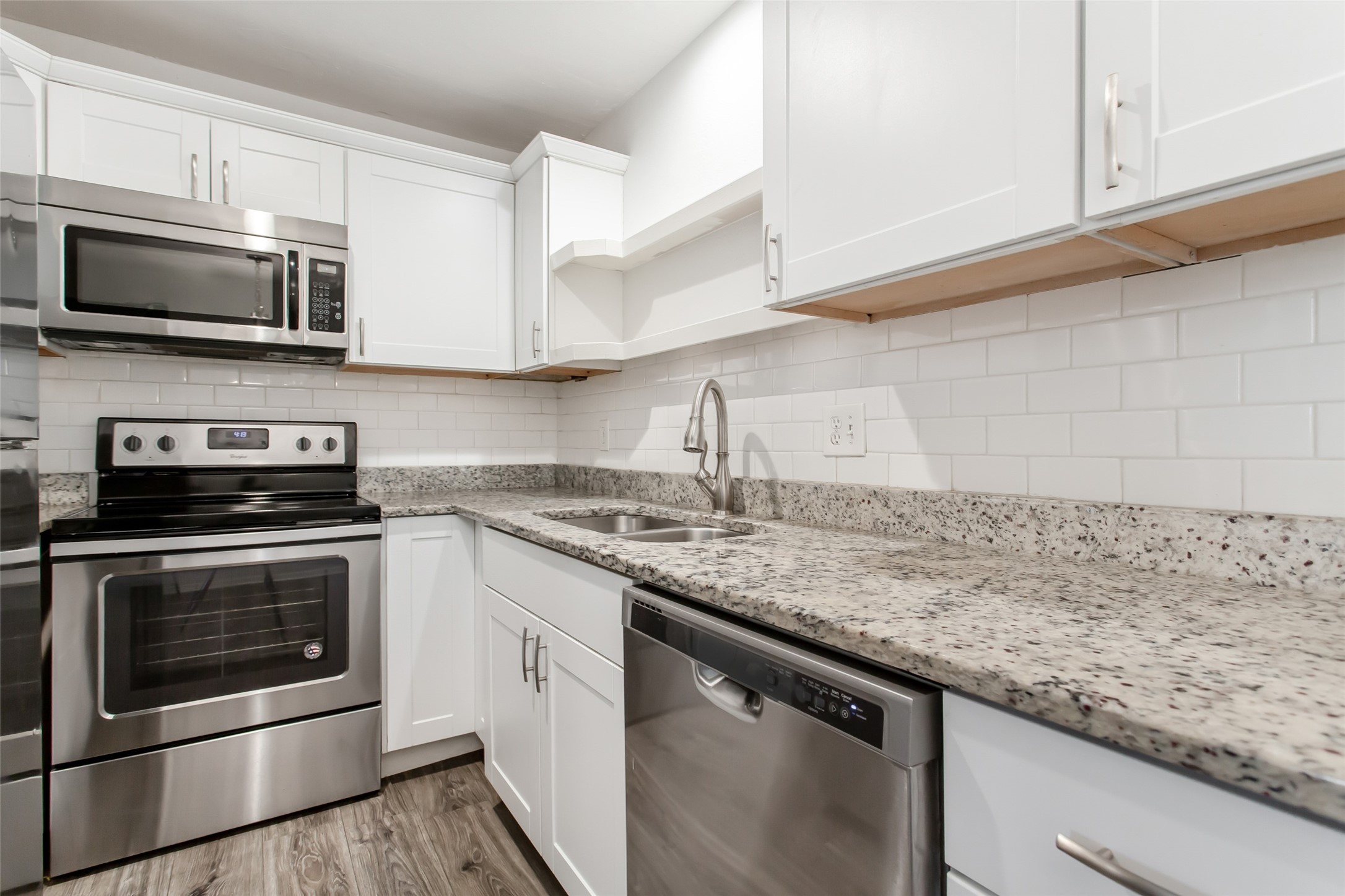 5722 Gaston Avenue Dallas TX 75214