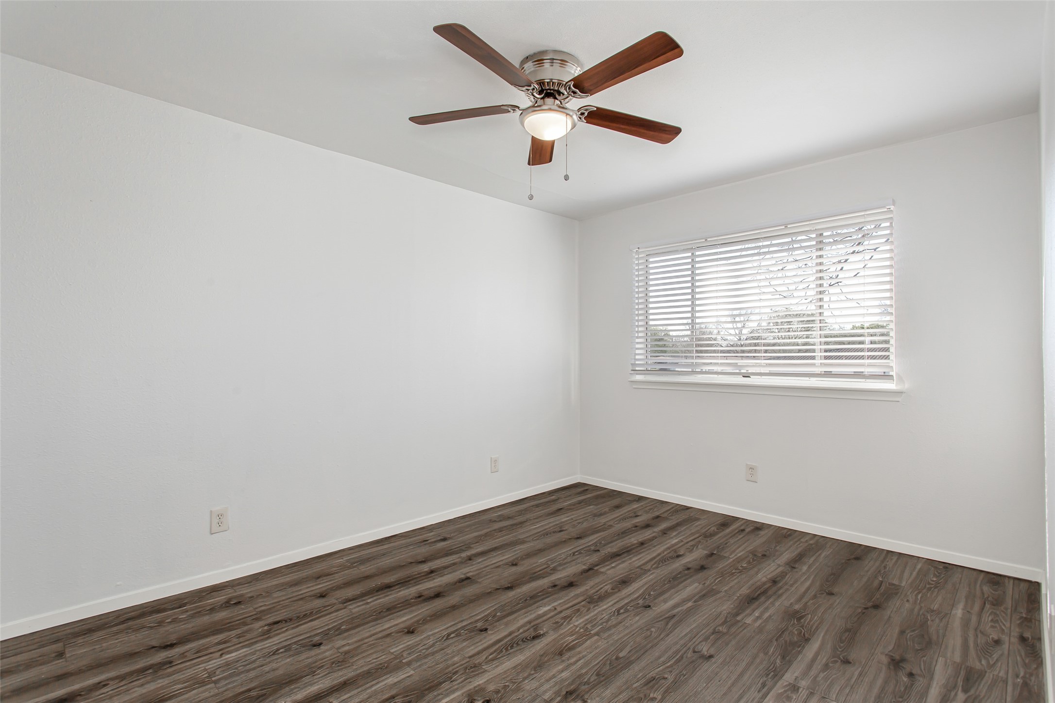 5722 Gaston Avenue Dallas TX 75214