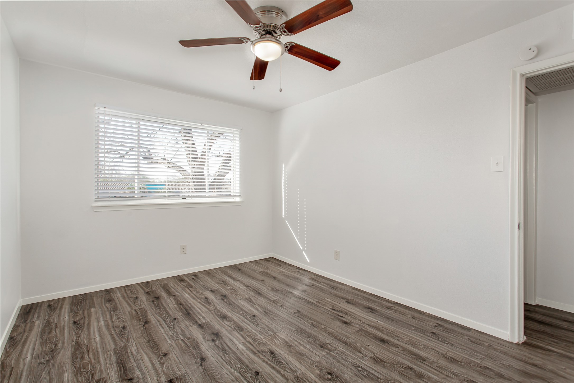 5722 Gaston Avenue Dallas TX 75214