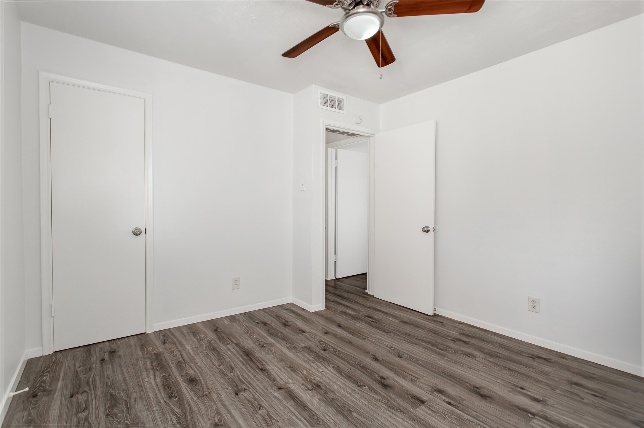 5722 Gaston Avenue Dallas TX 75214