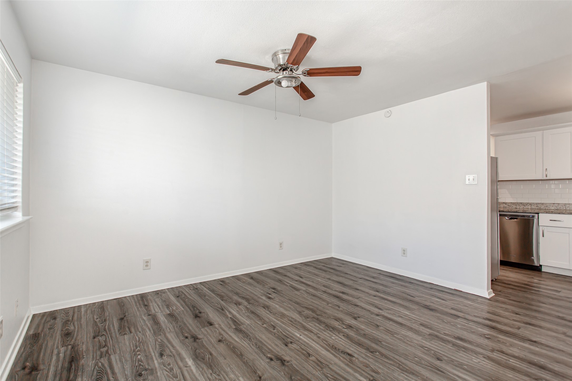 5722 Gaston Avenue Dallas TX 75214