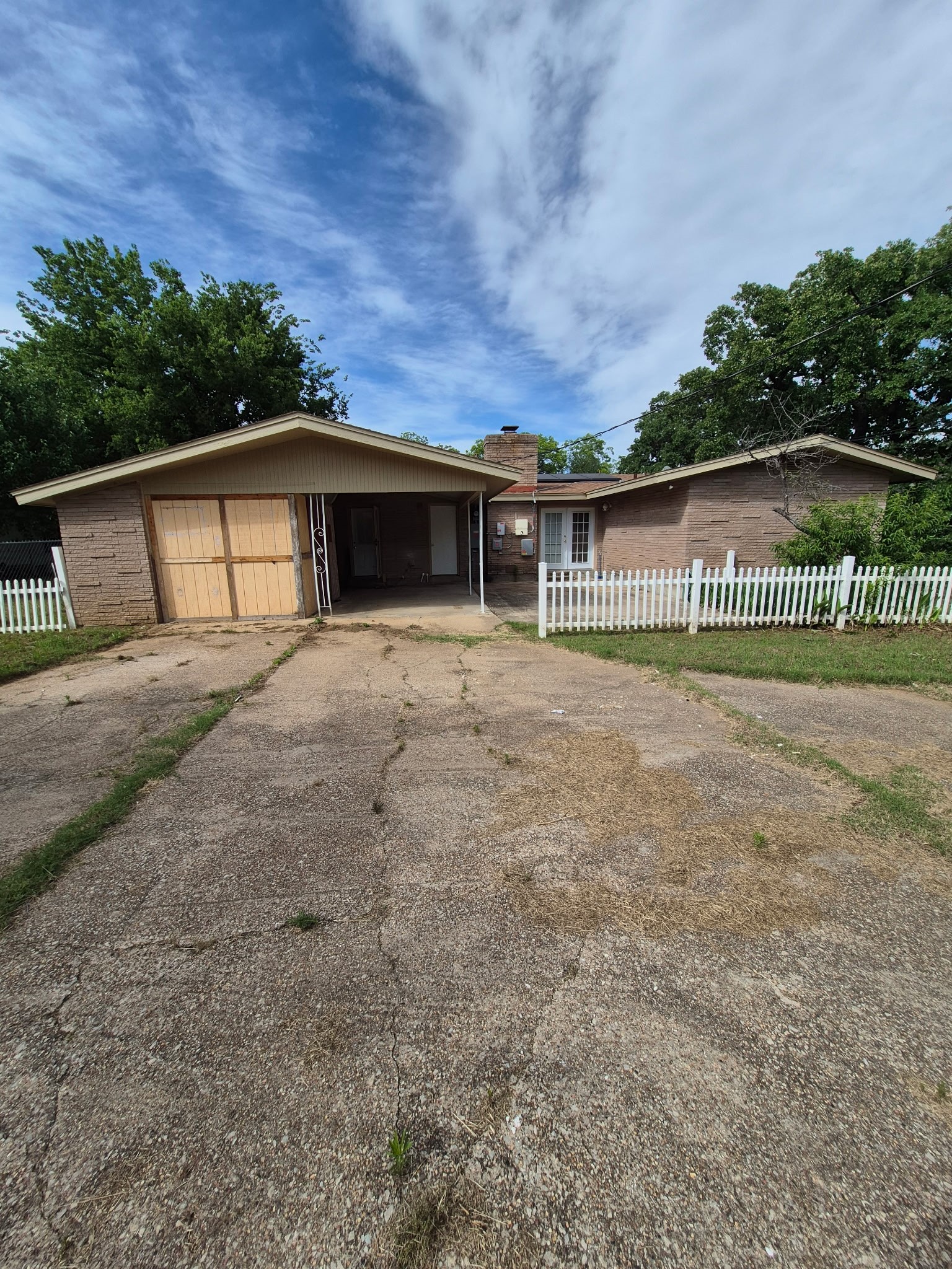 711 Cherry Street Ranger TX 76470