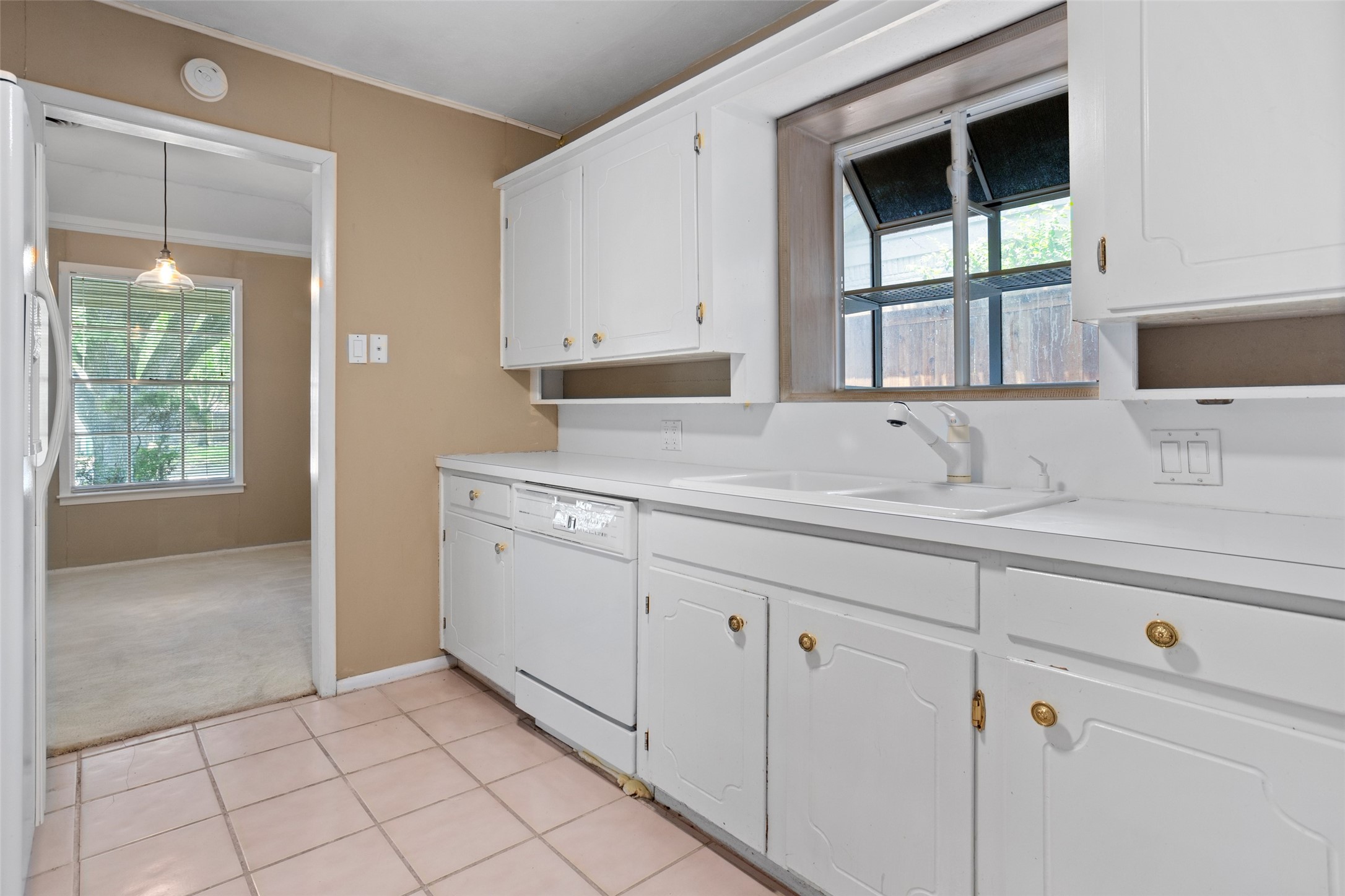 6948 Valhalla Road Fort Worth TX 76116