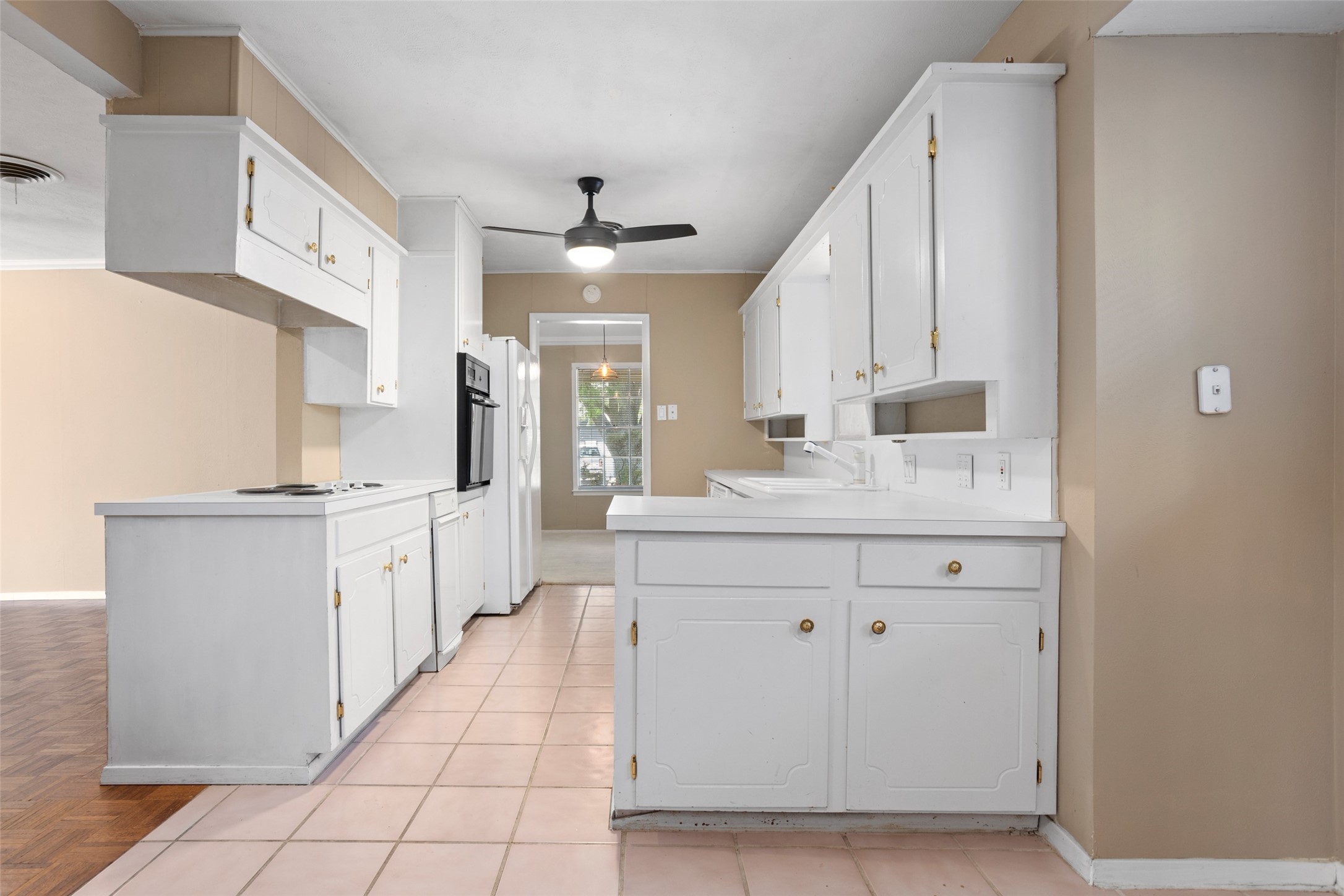 6948 Valhalla Road Fort Worth TX 76116