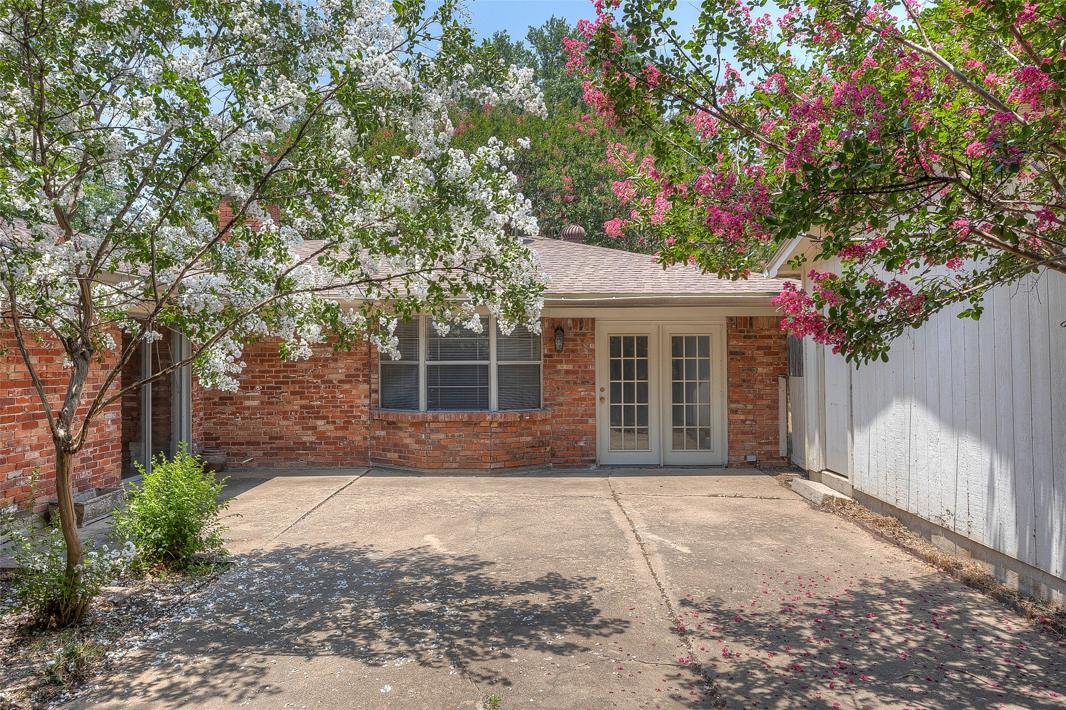 6948 Valhalla Road Fort Worth TX 76116