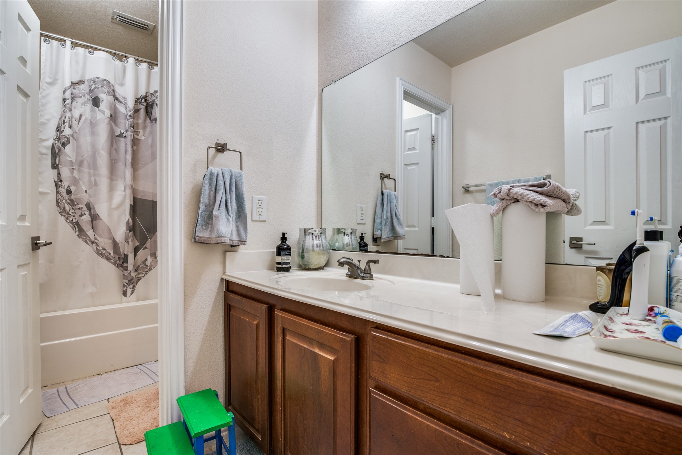 4323 Kettering Drive Garland TX 75043