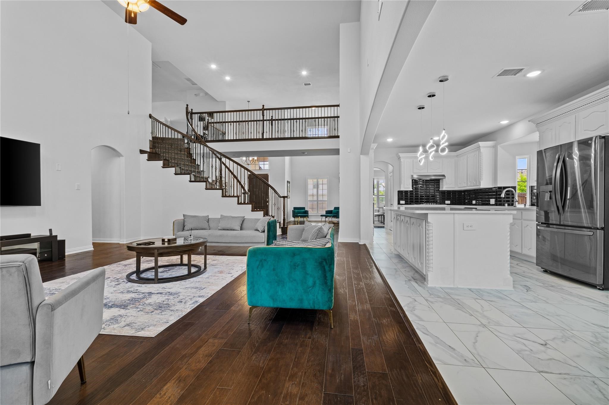 2305 Hickey Drive Garland TX 75043