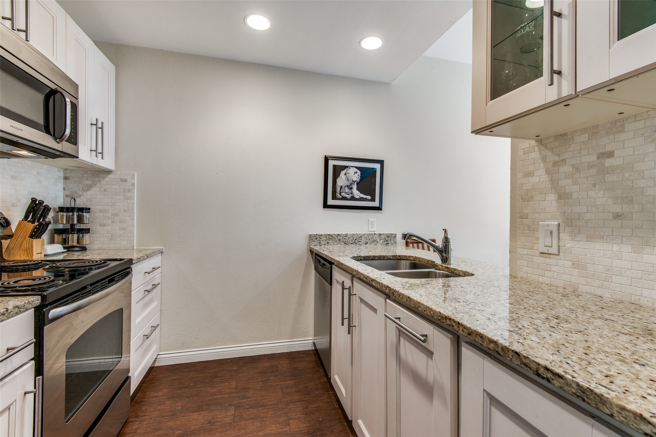 2509 Welborn Street Dallas TX 75219