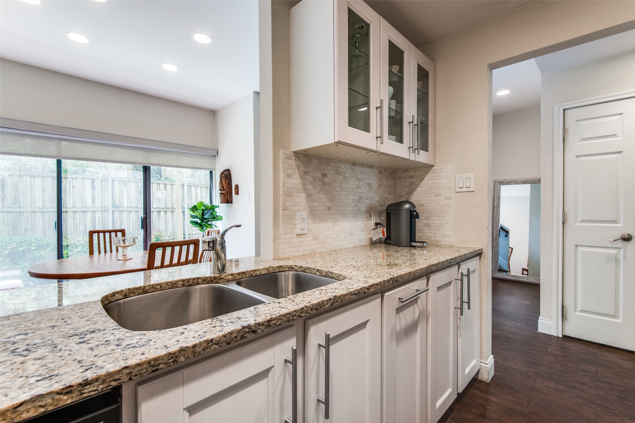 2509 Welborn Street Dallas TX 75219