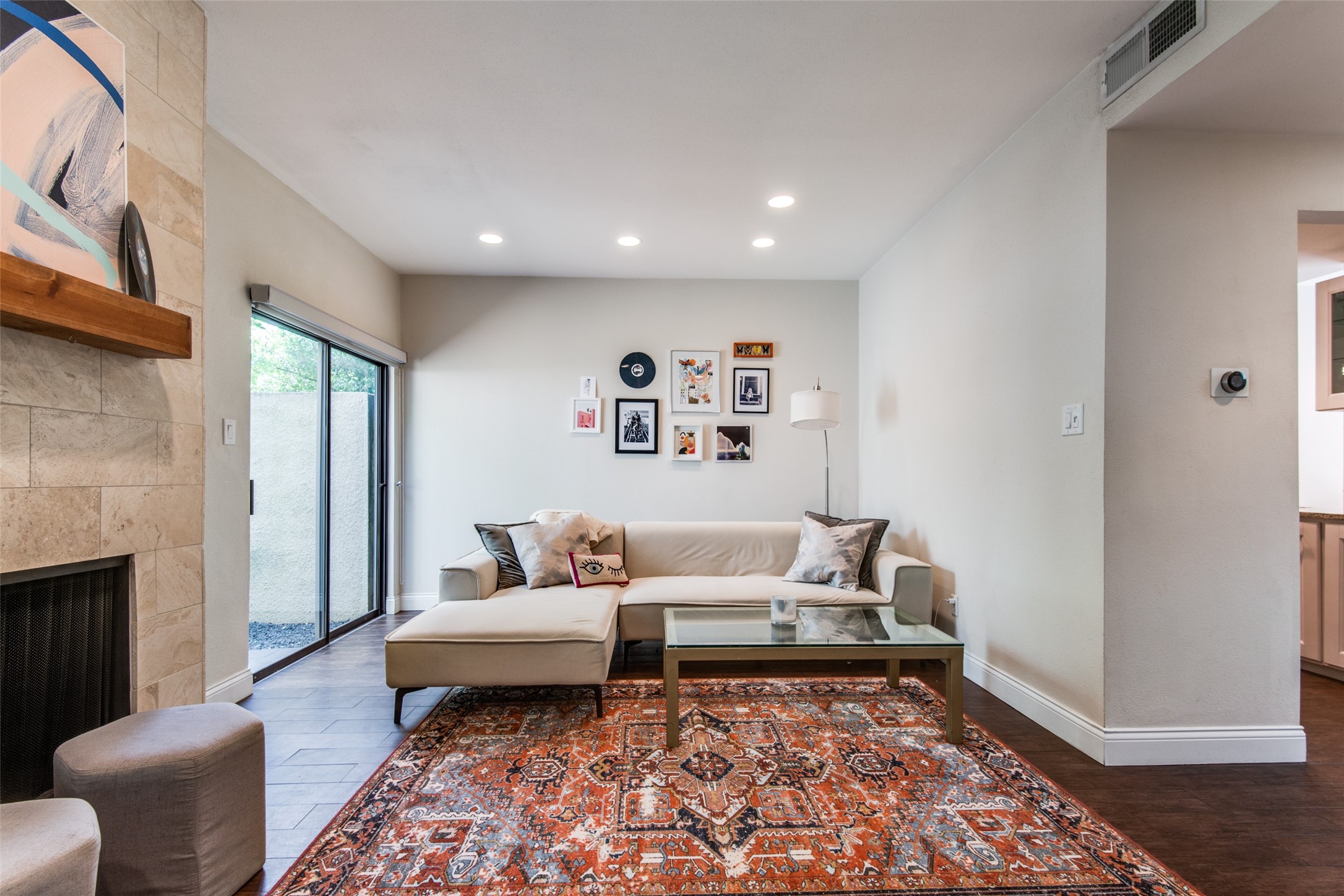 2509 Welborn Street Dallas TX 75219