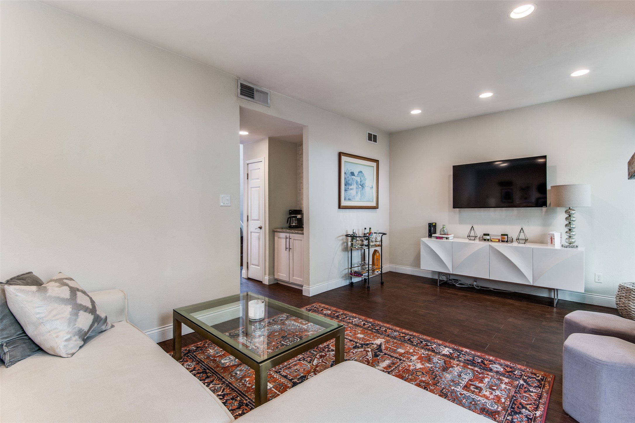 2509 Welborn Street Dallas TX 75219