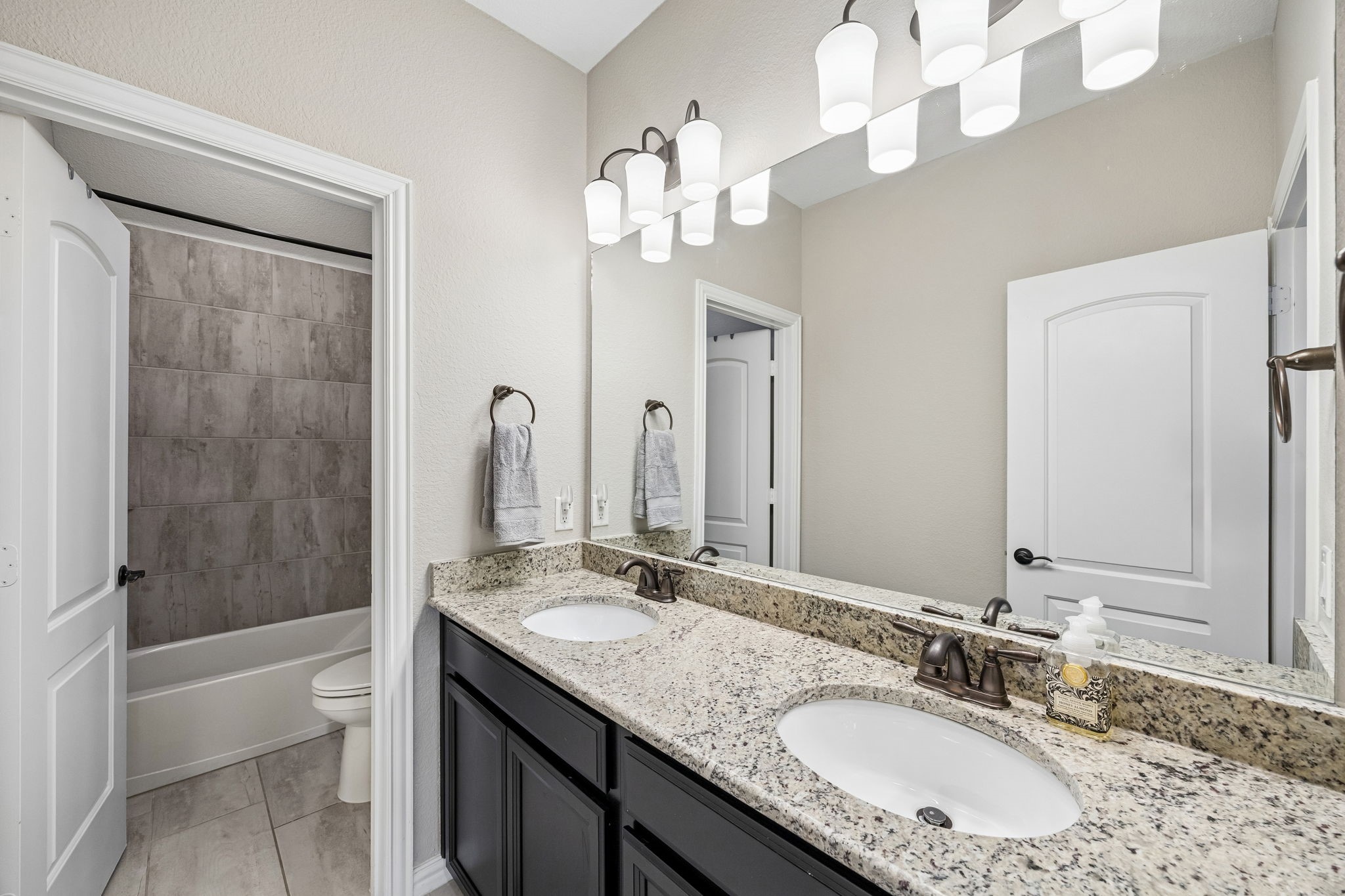 2200 Mountain Creek Court Wylie TX 75098