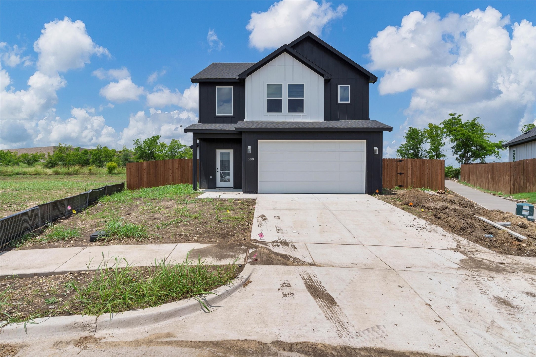 588 Highview Court Godley TX 76044