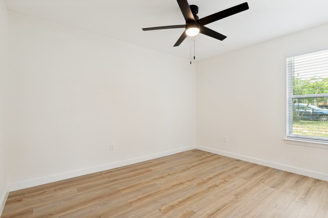 109 Sunset Drive Euless TX 76040
