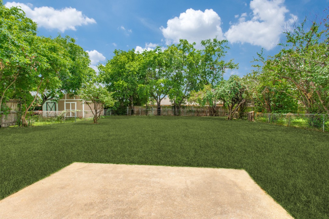 109 Sunset Drive Euless TX 76040