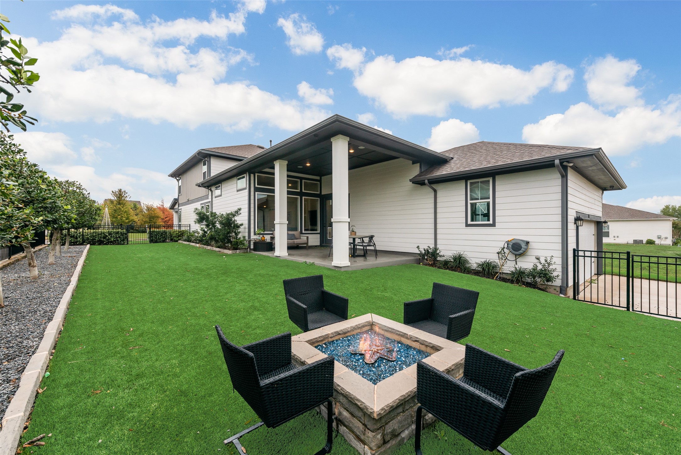 8813 Habersham Drive Rowlett TX 75089