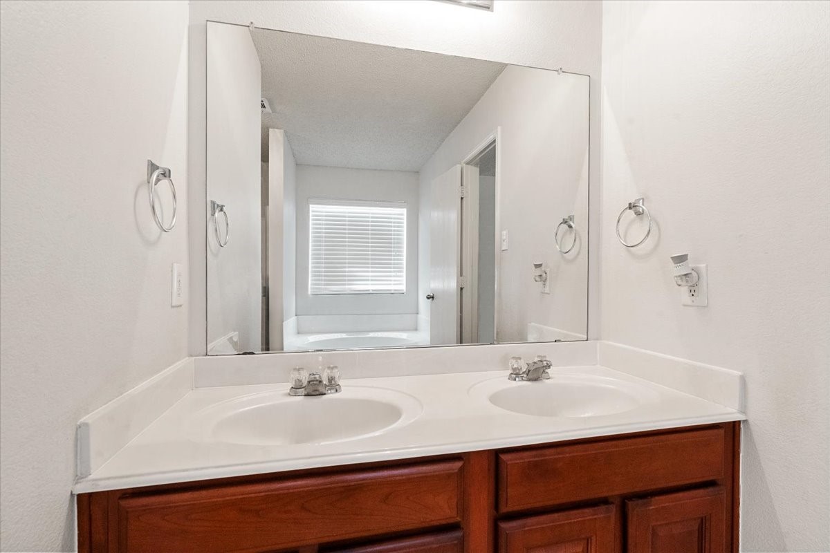9812 George Washington Drive Mckinney TX 75072