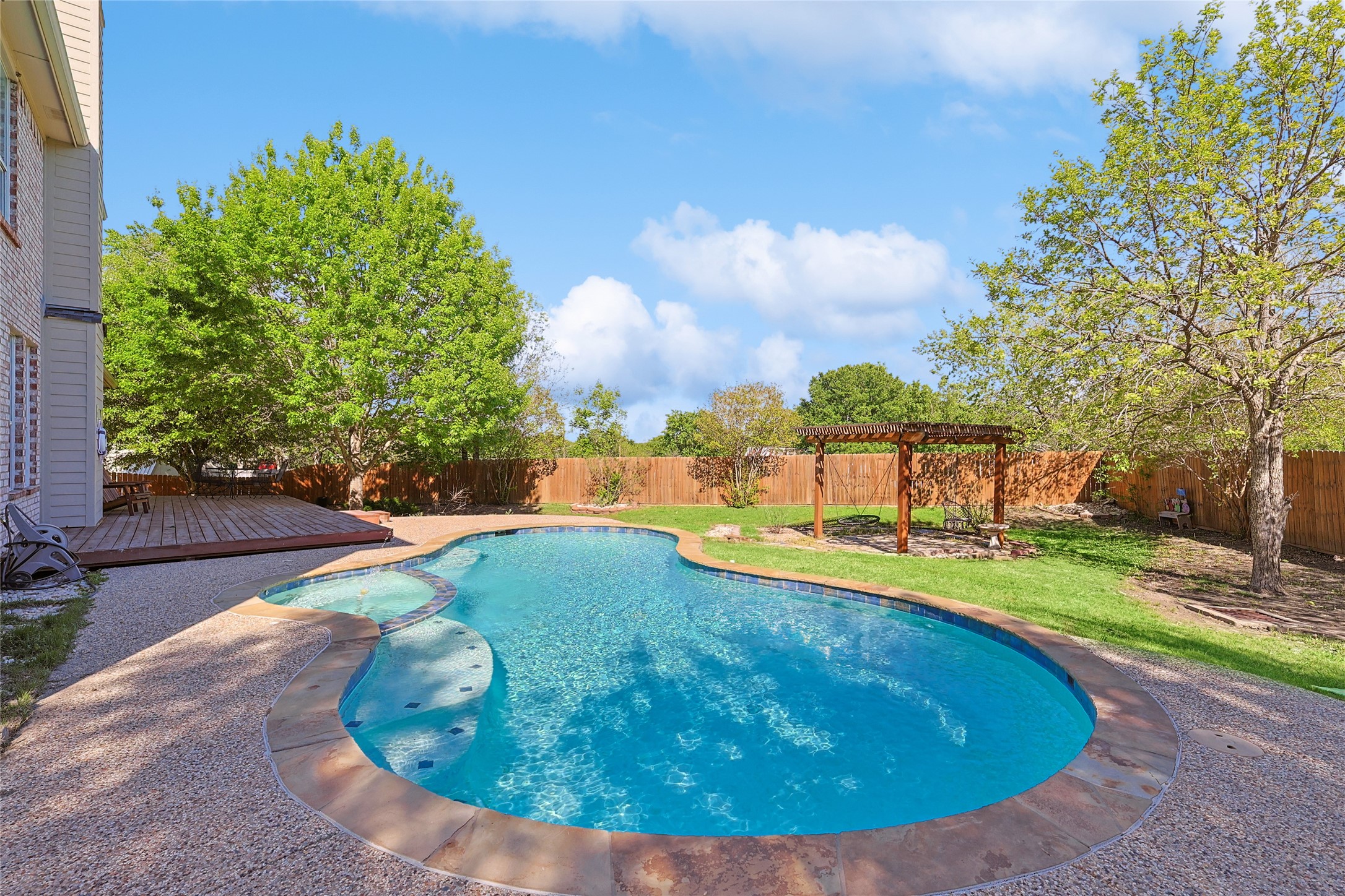5615 Teal Court Sachse TX 75048