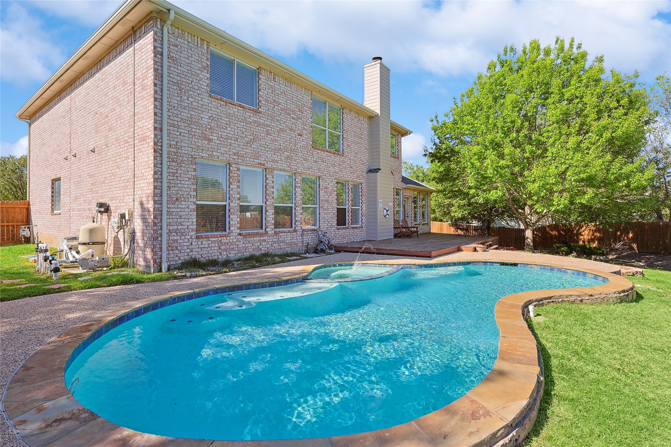 5615 Teal Court Sachse TX 75048