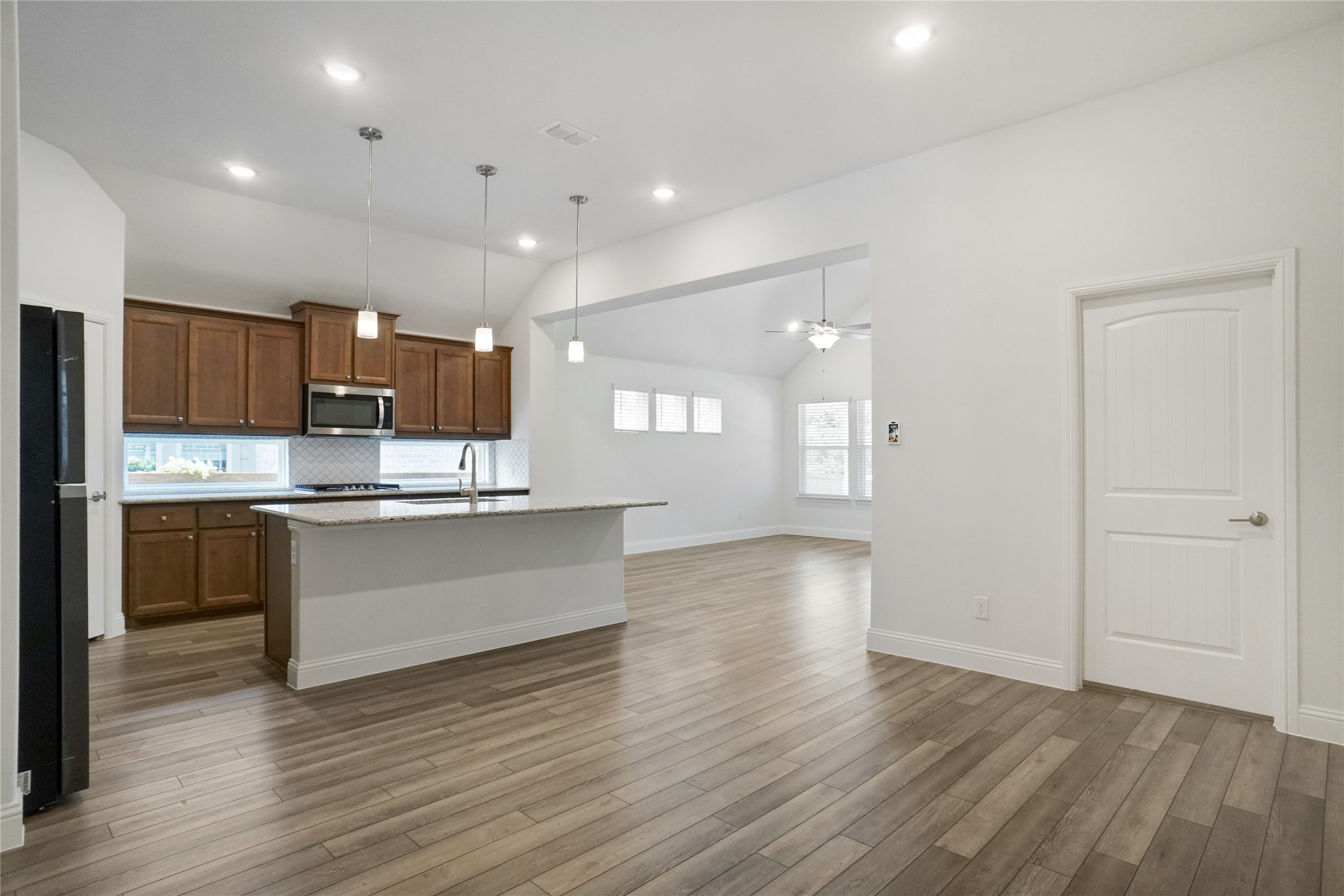 239 Tallgrass Drive Lavon TX 75166